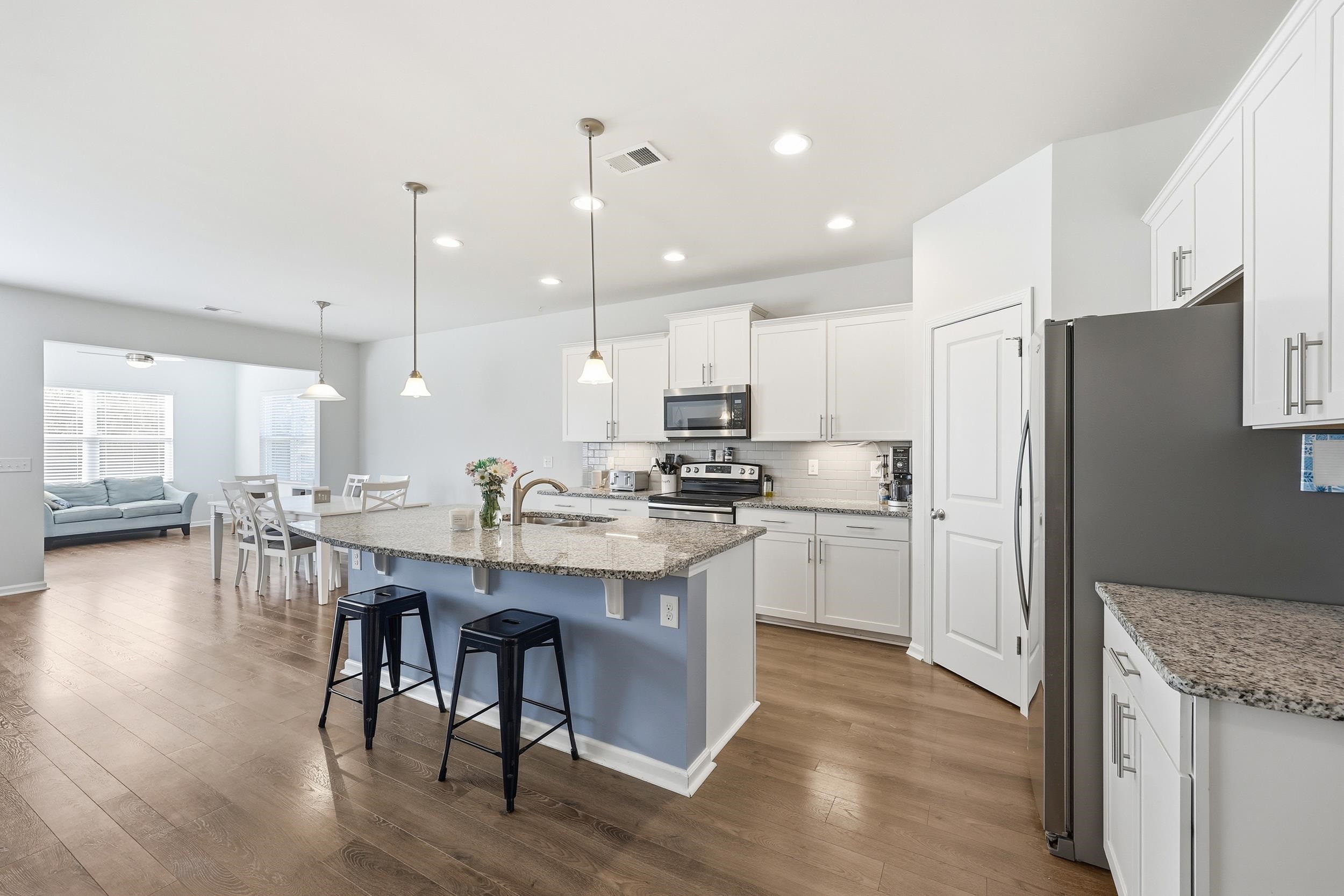 2610615 | Photo 7