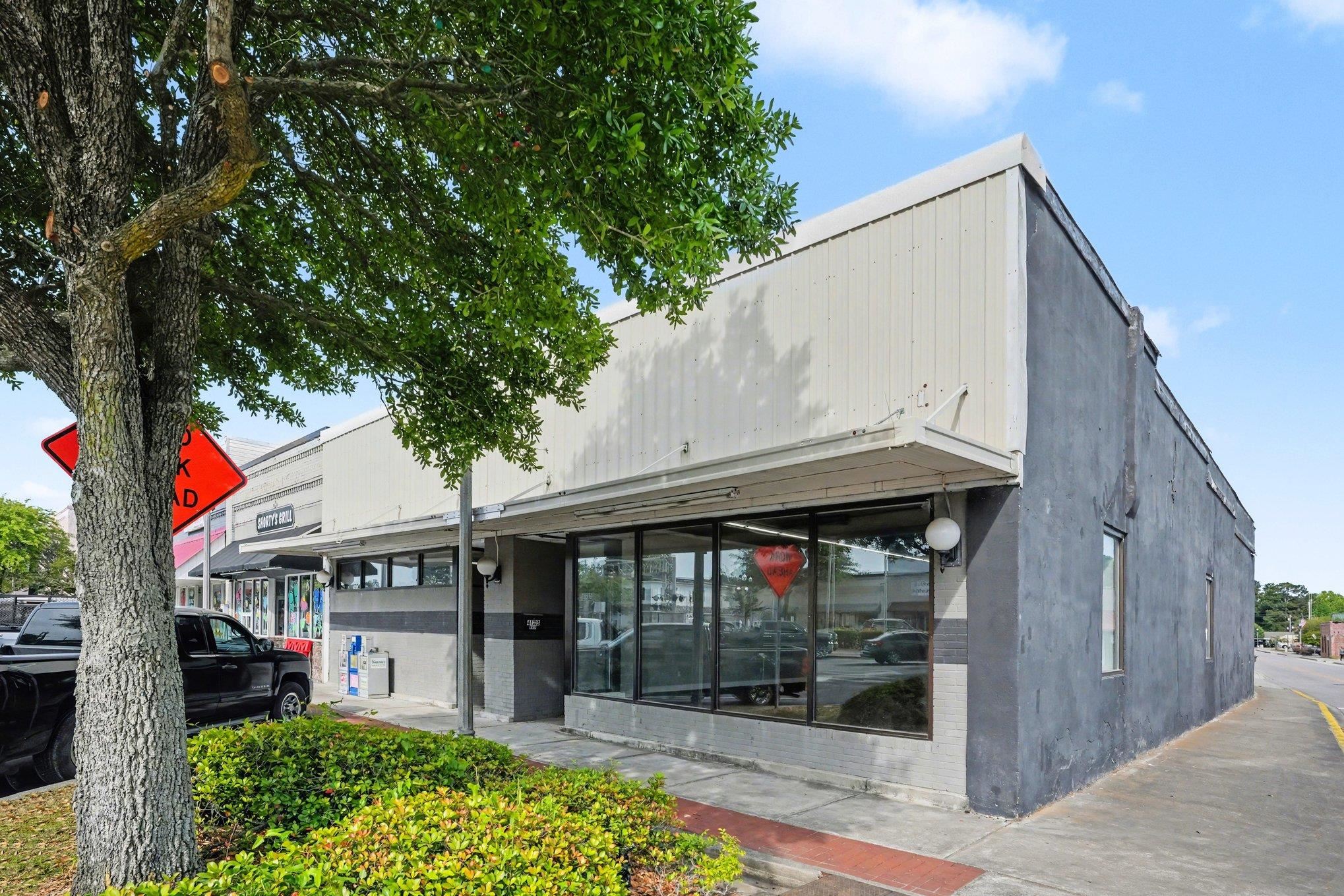 4123 Meeting St. Loris, SC 29569