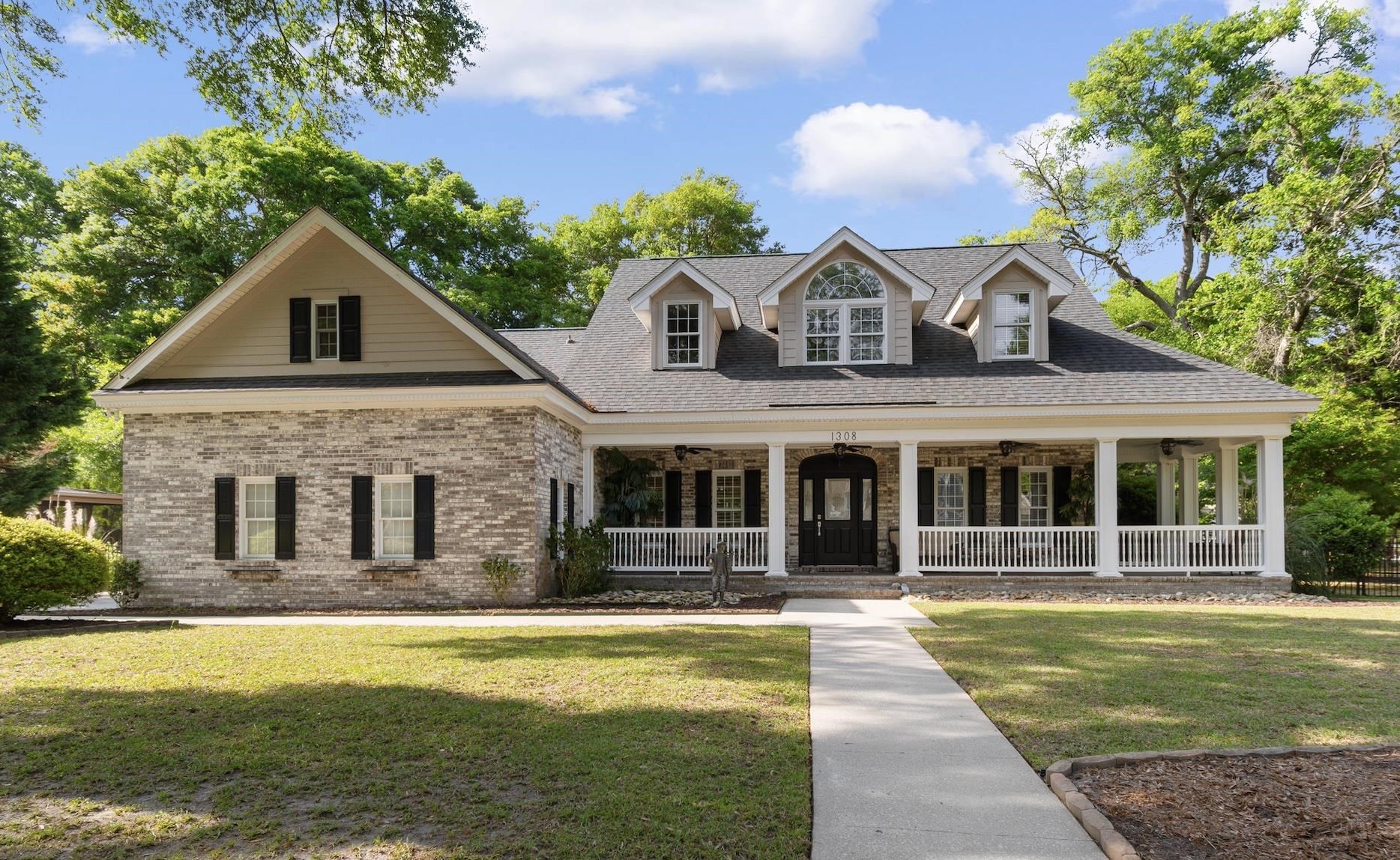 1308 Harbour Watch Sw Calabash, NC 28467