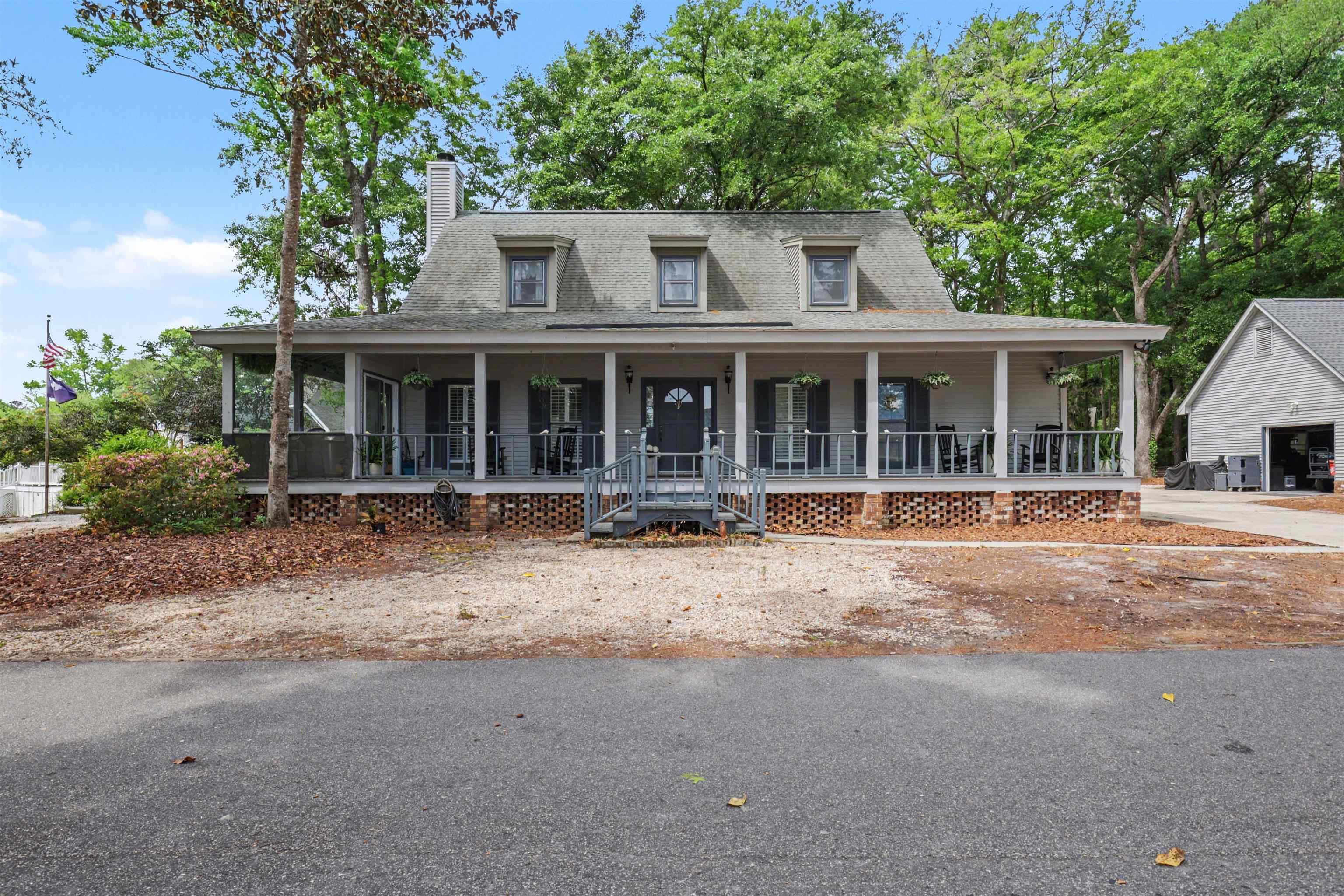 40 Pine Grove Ln. Georgetown, SC 29440