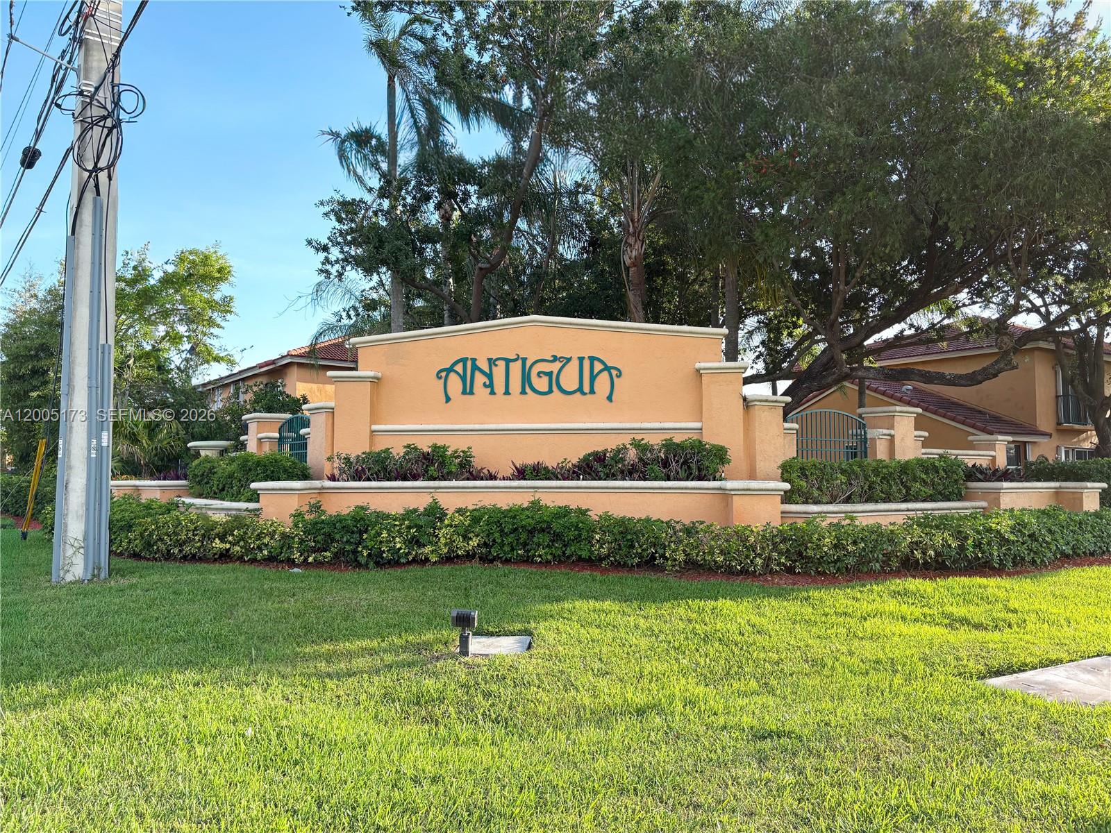 Antigua At Spring Valley