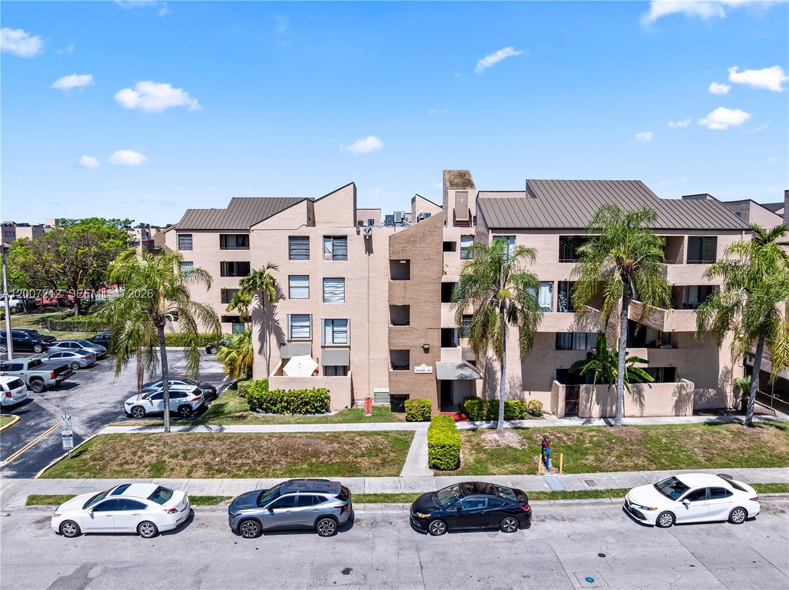 Homes for sale in Miami, FL | 10500 Sw 108th Ave #B211, Miami, FL 33176 | MLS# A12007212