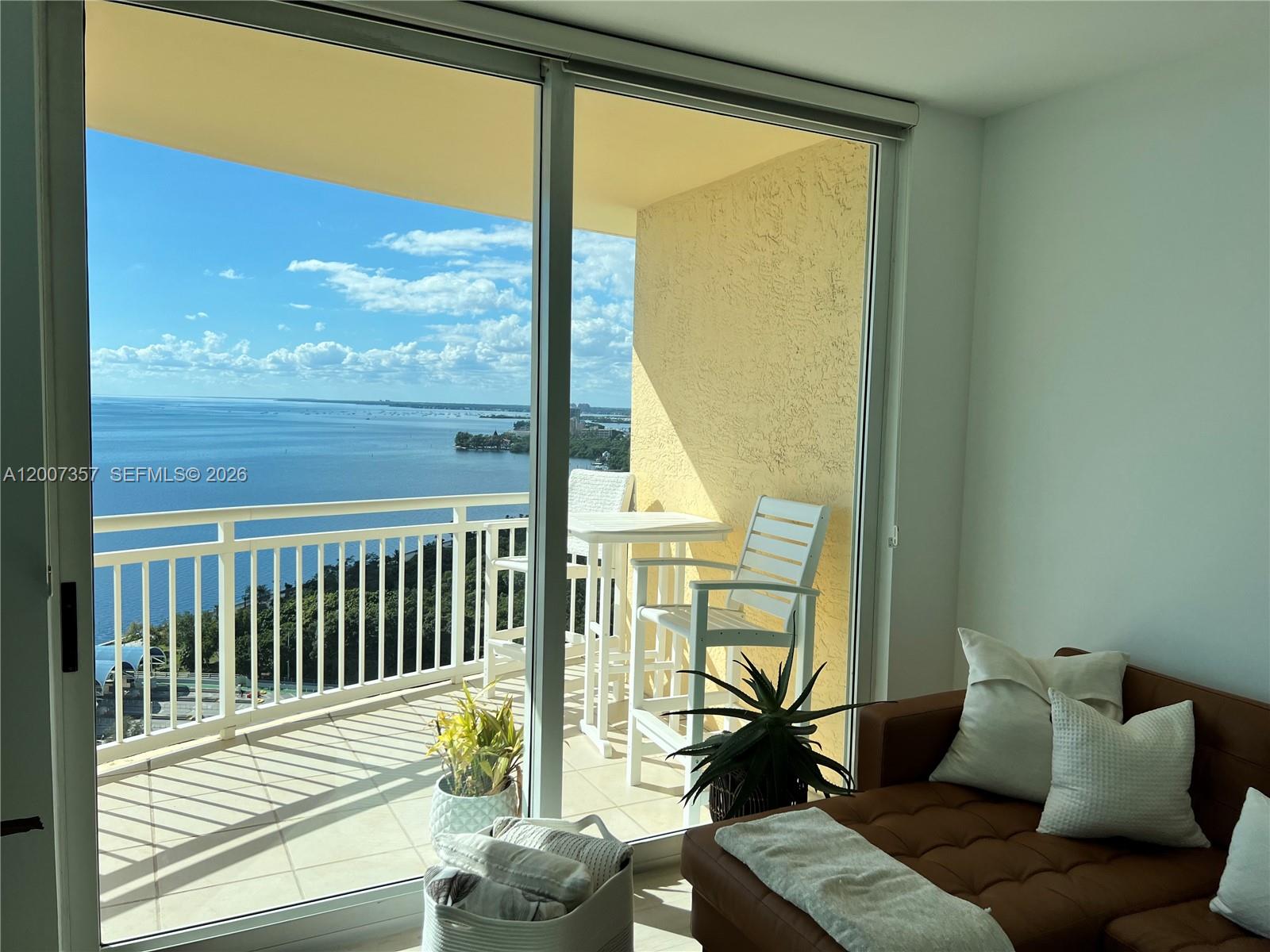 The Metropolitan Condo