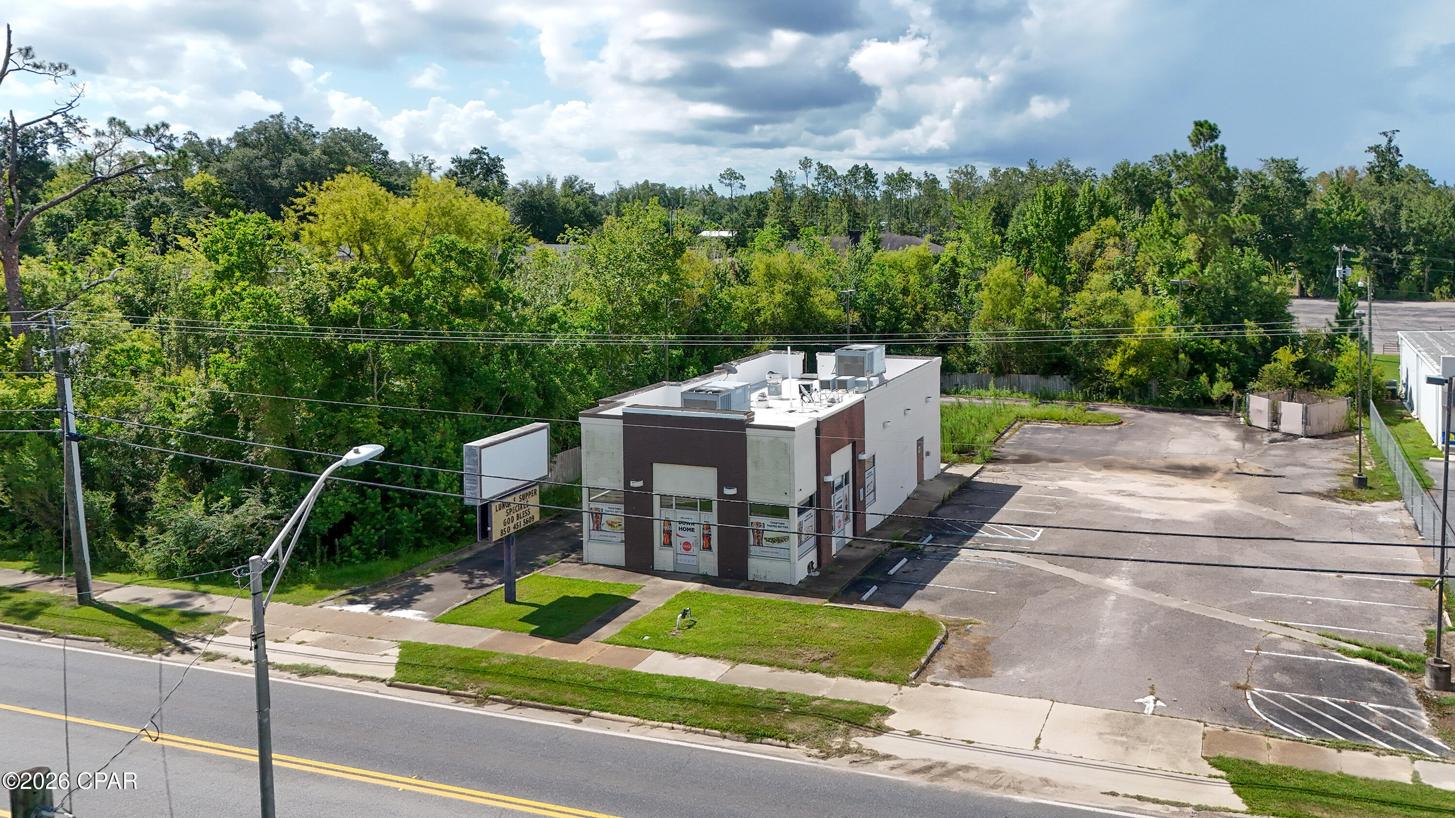 Image 3 For 20077 Central Avenue