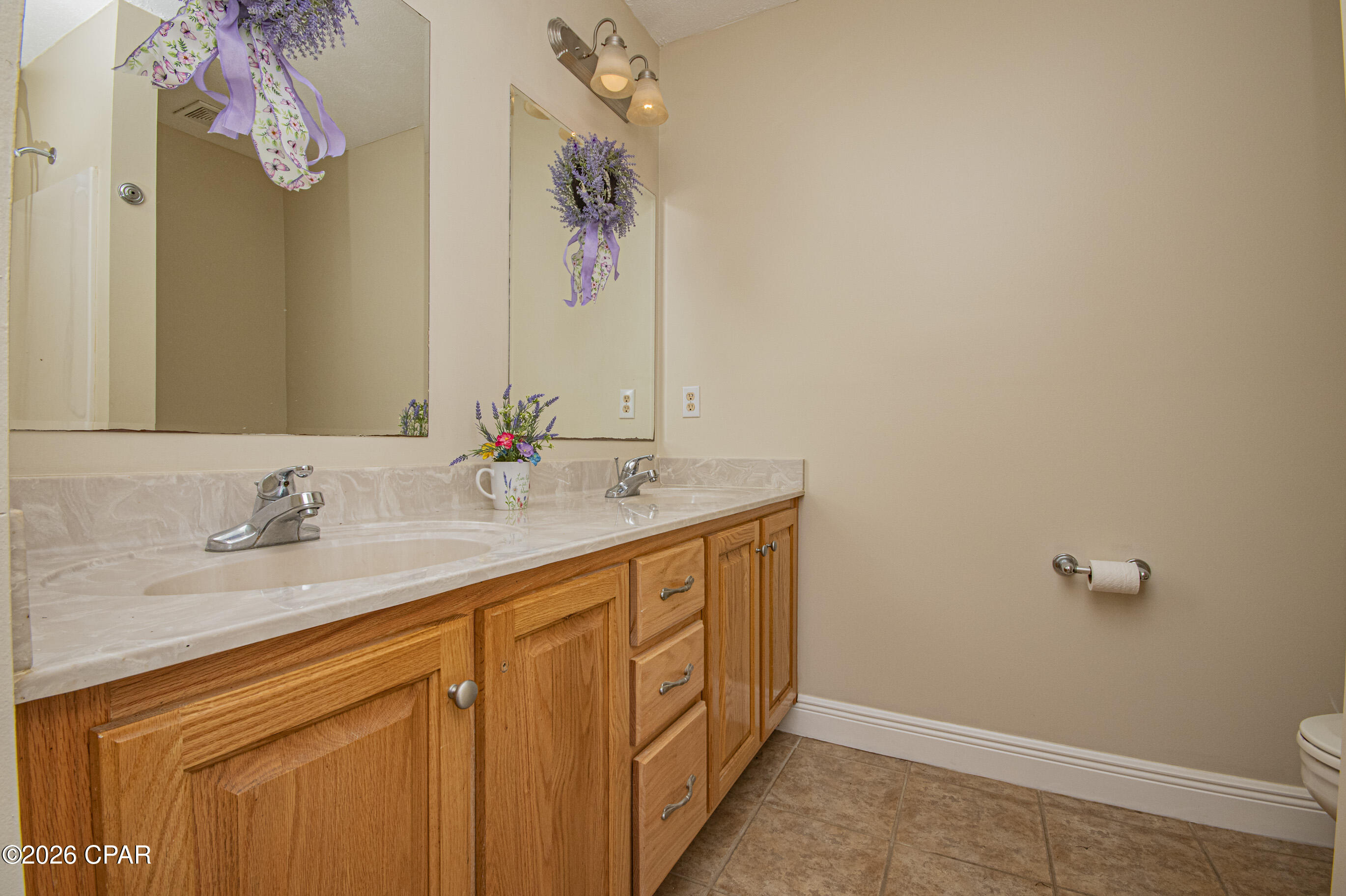 Image 32 For 2121 Angora Drive