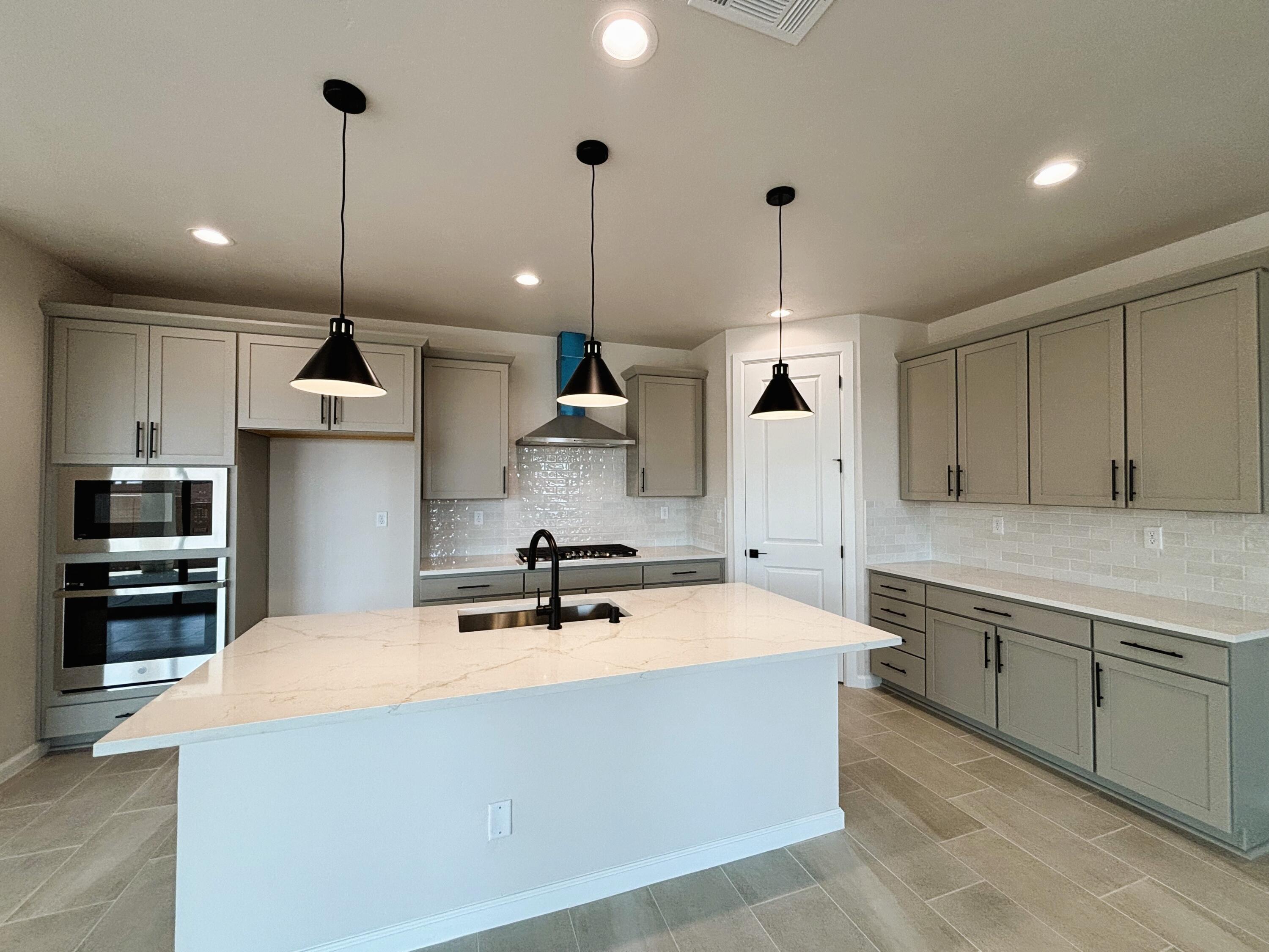 1st image of 6023 Gilpin Dr Se, Albuquerque, NM 87106 | MLS# 1102320
