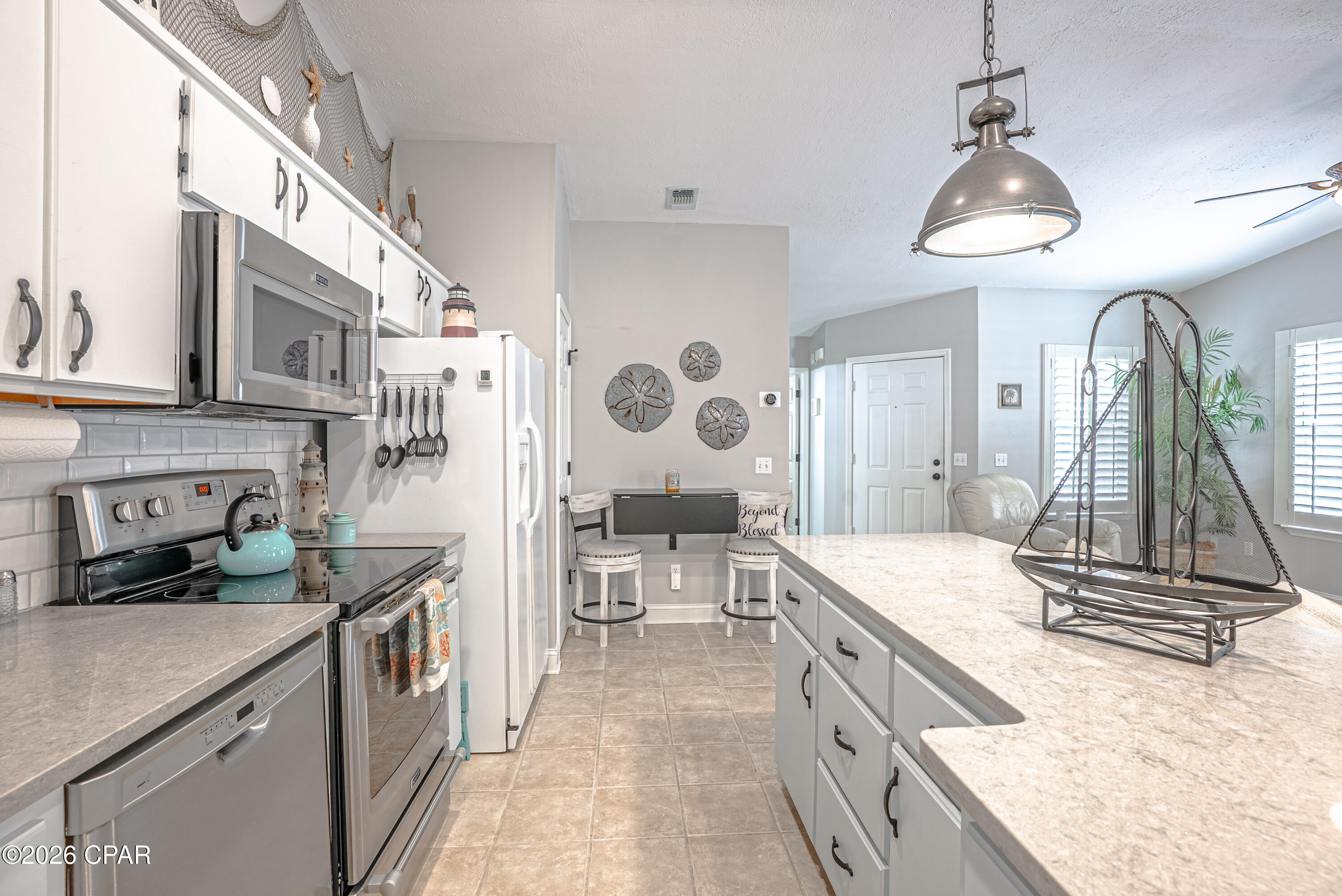 3rd image of 5314 Bch Dr, Panama City, FL 32408