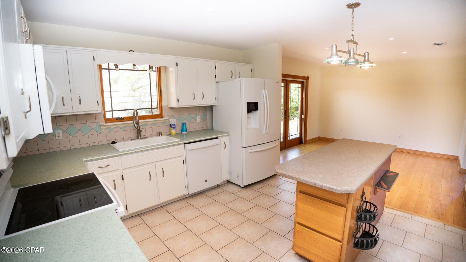 Image 12 For 115 Oak Ridge Place