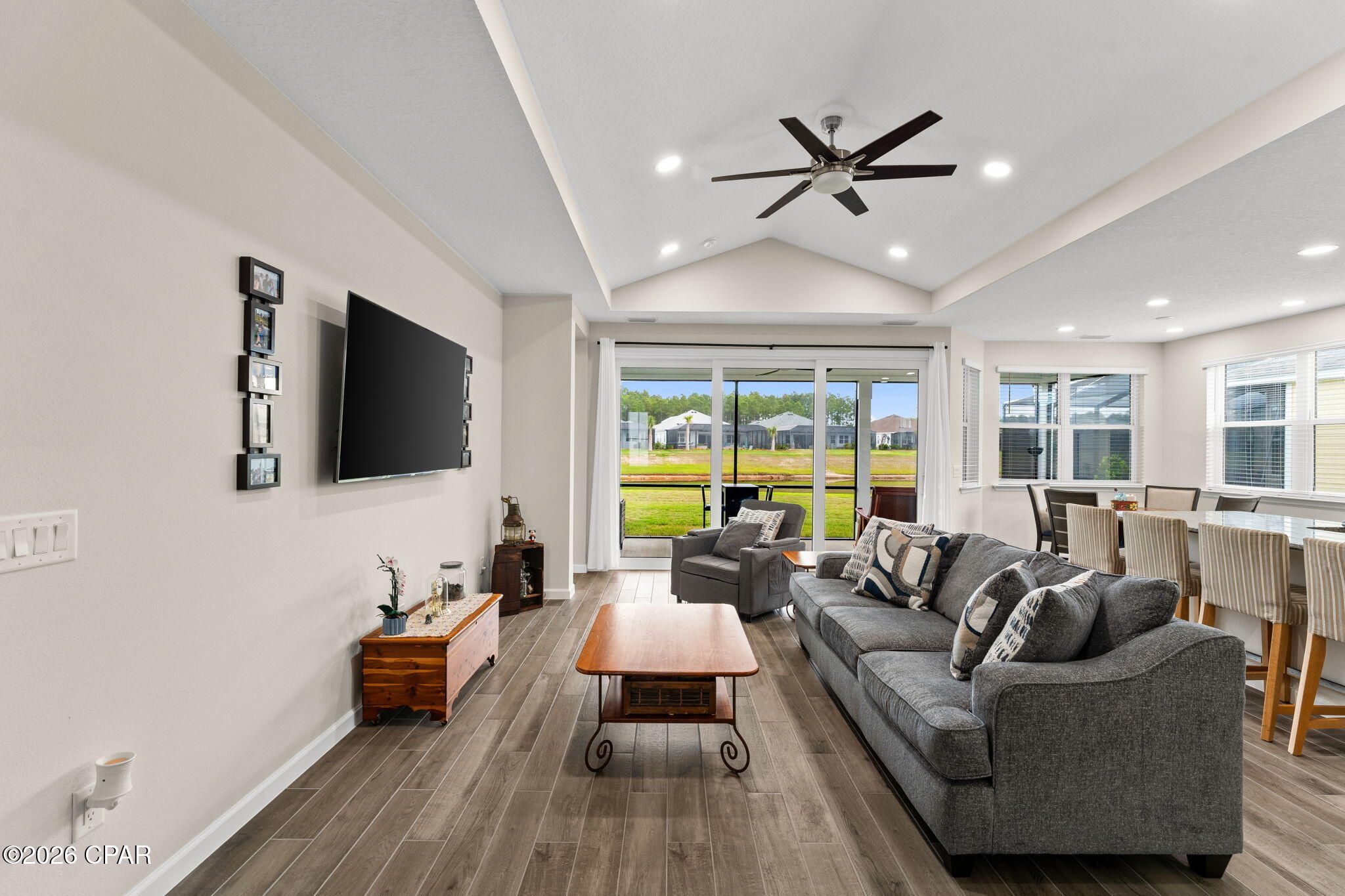 Image 7 For 9546 Paradise Drive