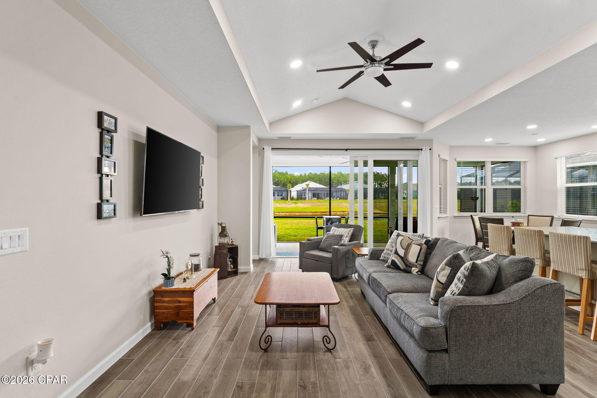 Image 8 For 9546 Paradise Drive