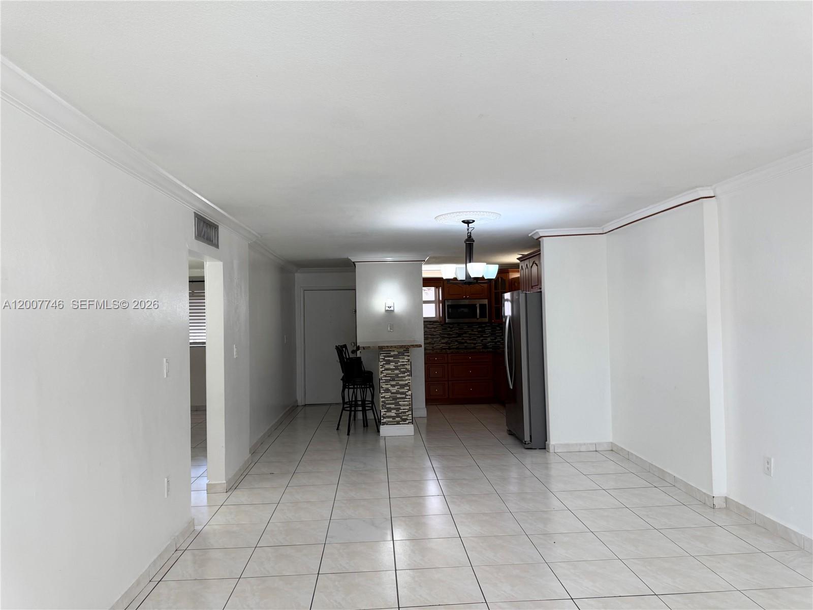 Palm-East Gardens Condo