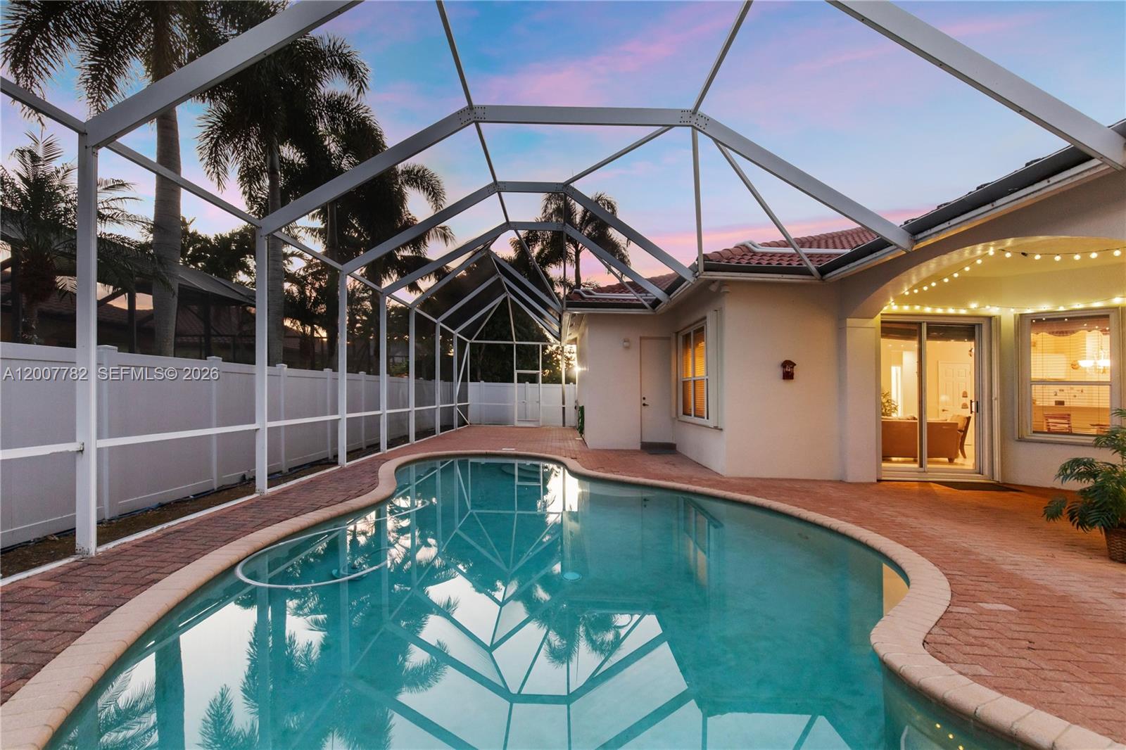 Pasadena At Pembroke Shor