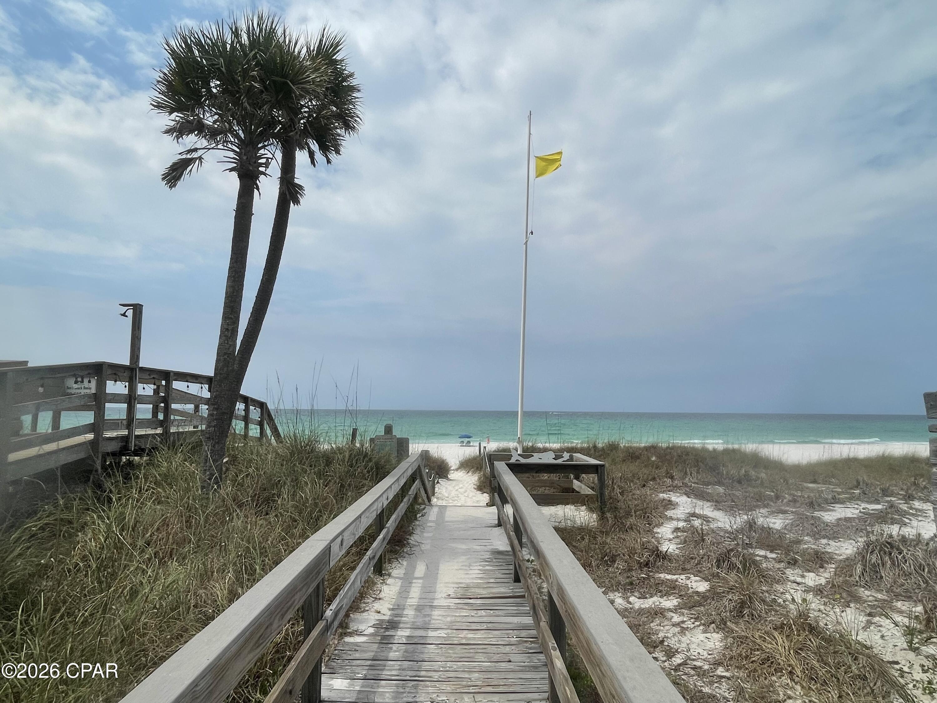 Image 52 For 8015 Beach Drive