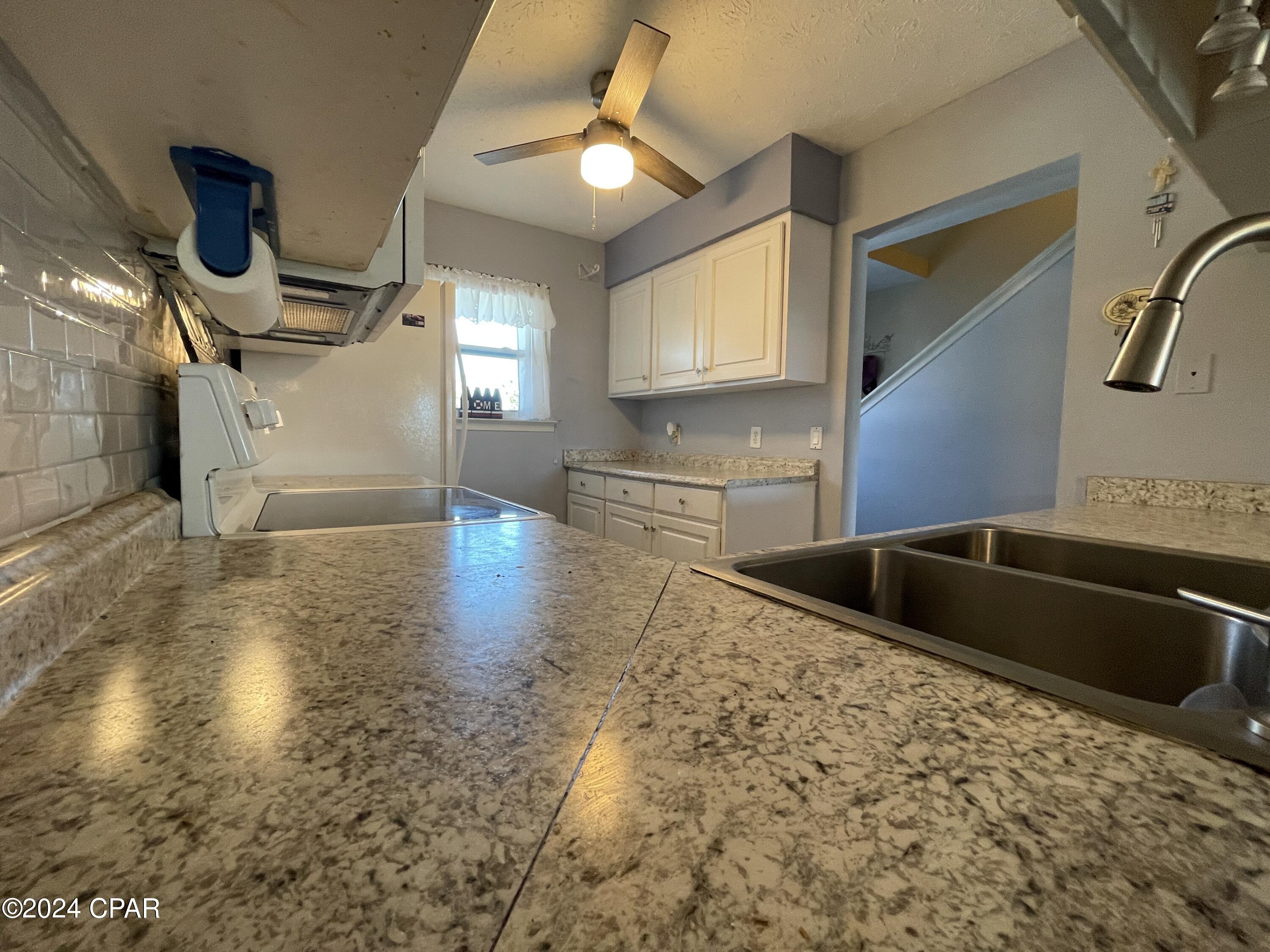 Image 8 For 8015 Beach Drive