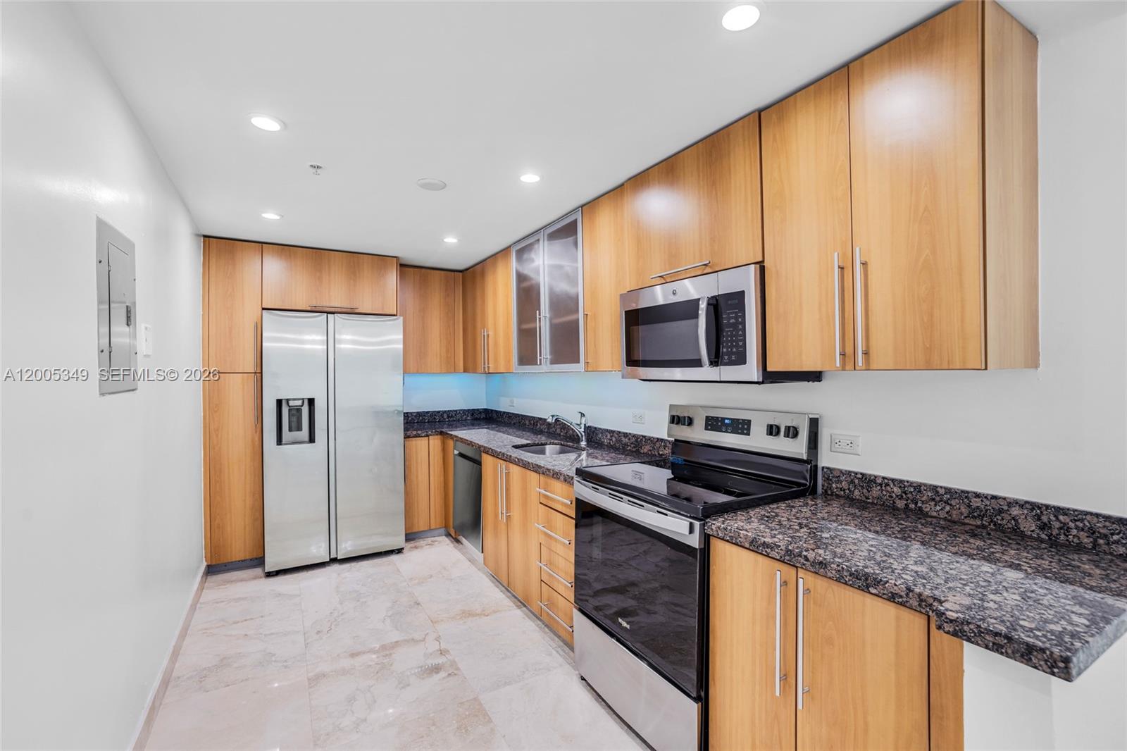 Property photo # 6