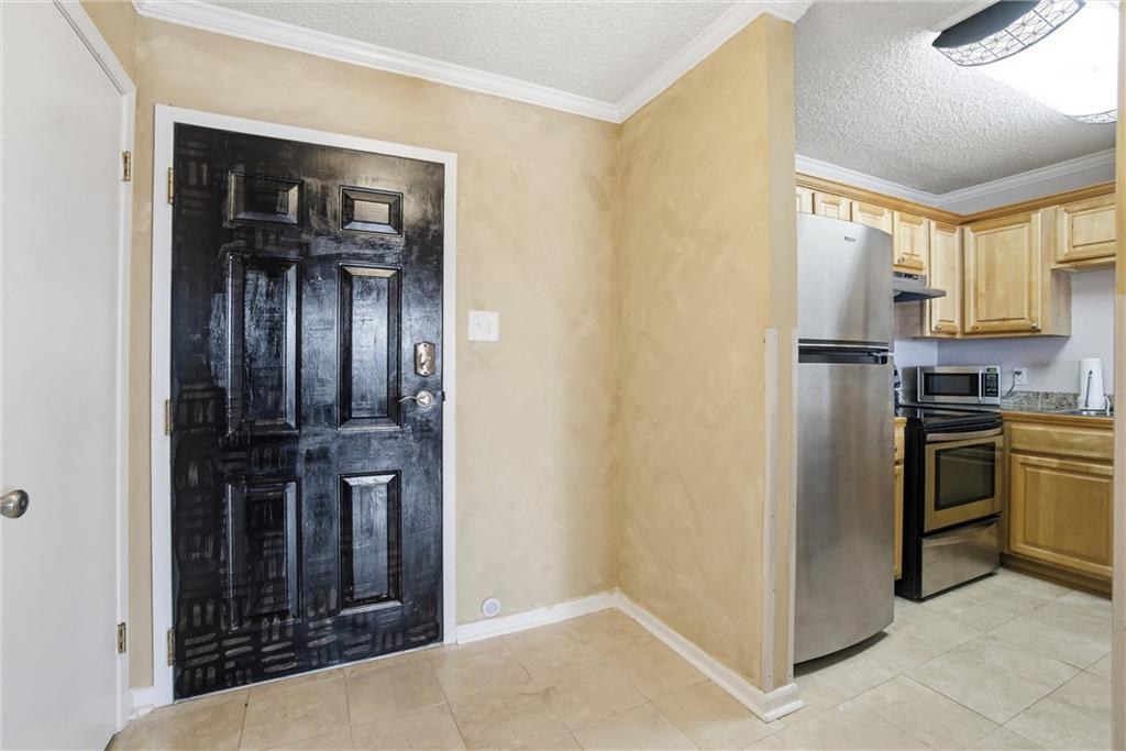 Homes for sale in Baton Rouge, LA | 4735 Government St #215, Baton Rouge, LA 70806 | MLS# 2546119