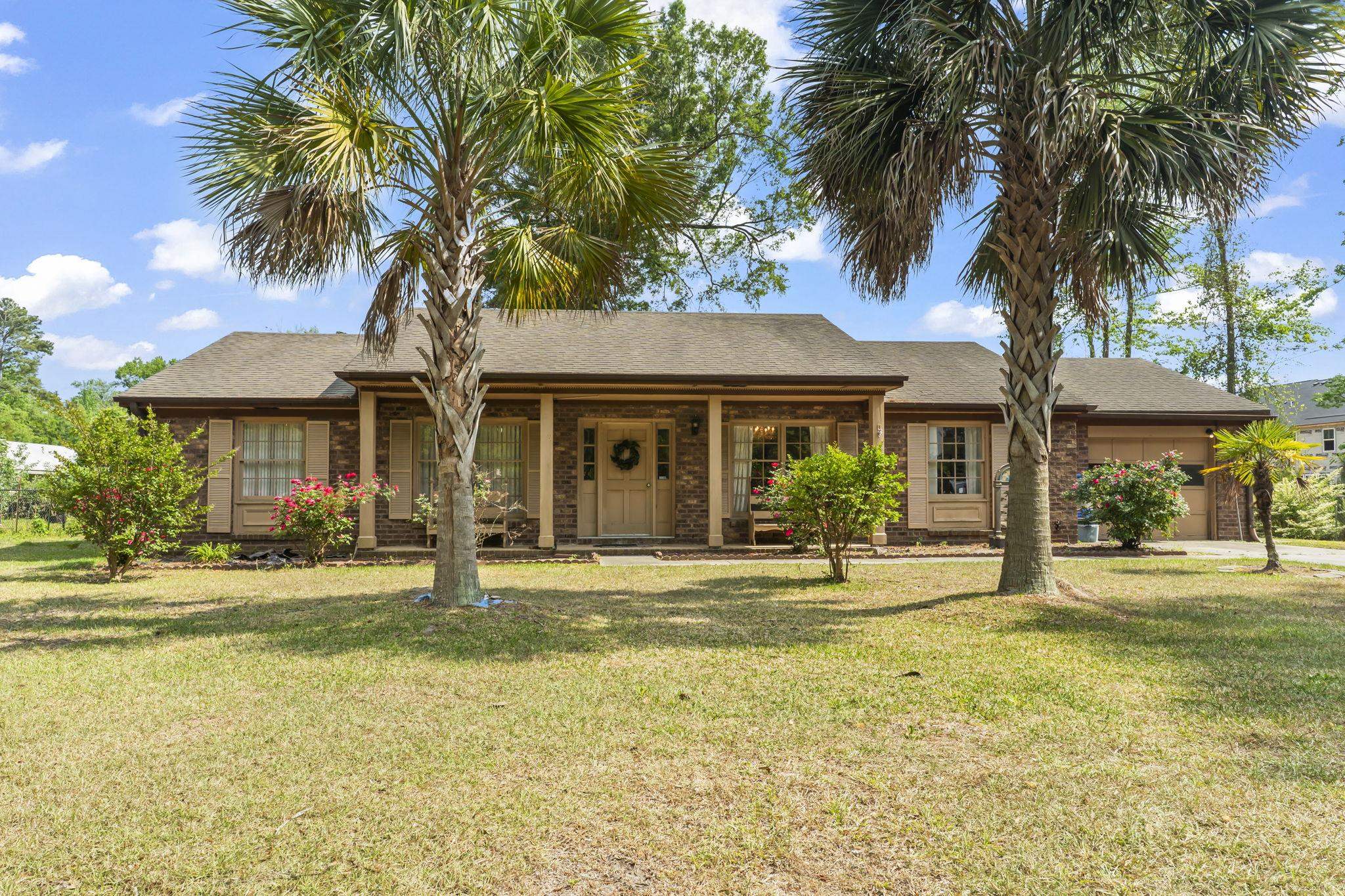 1503 Forestbrook Rd. Myrtle Beach, SC 29579