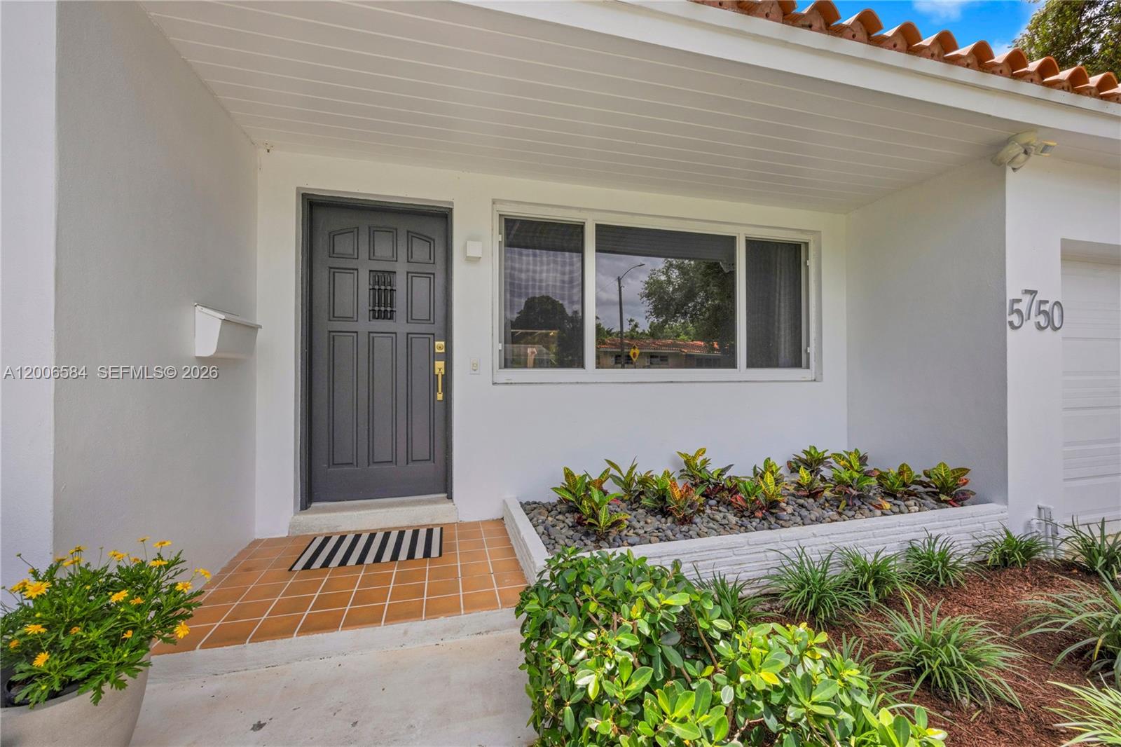Homes for sale in South Miami, FL | 5750 Sw 52nd Ter, South Miami, FL 33155 | MLS# A12006584