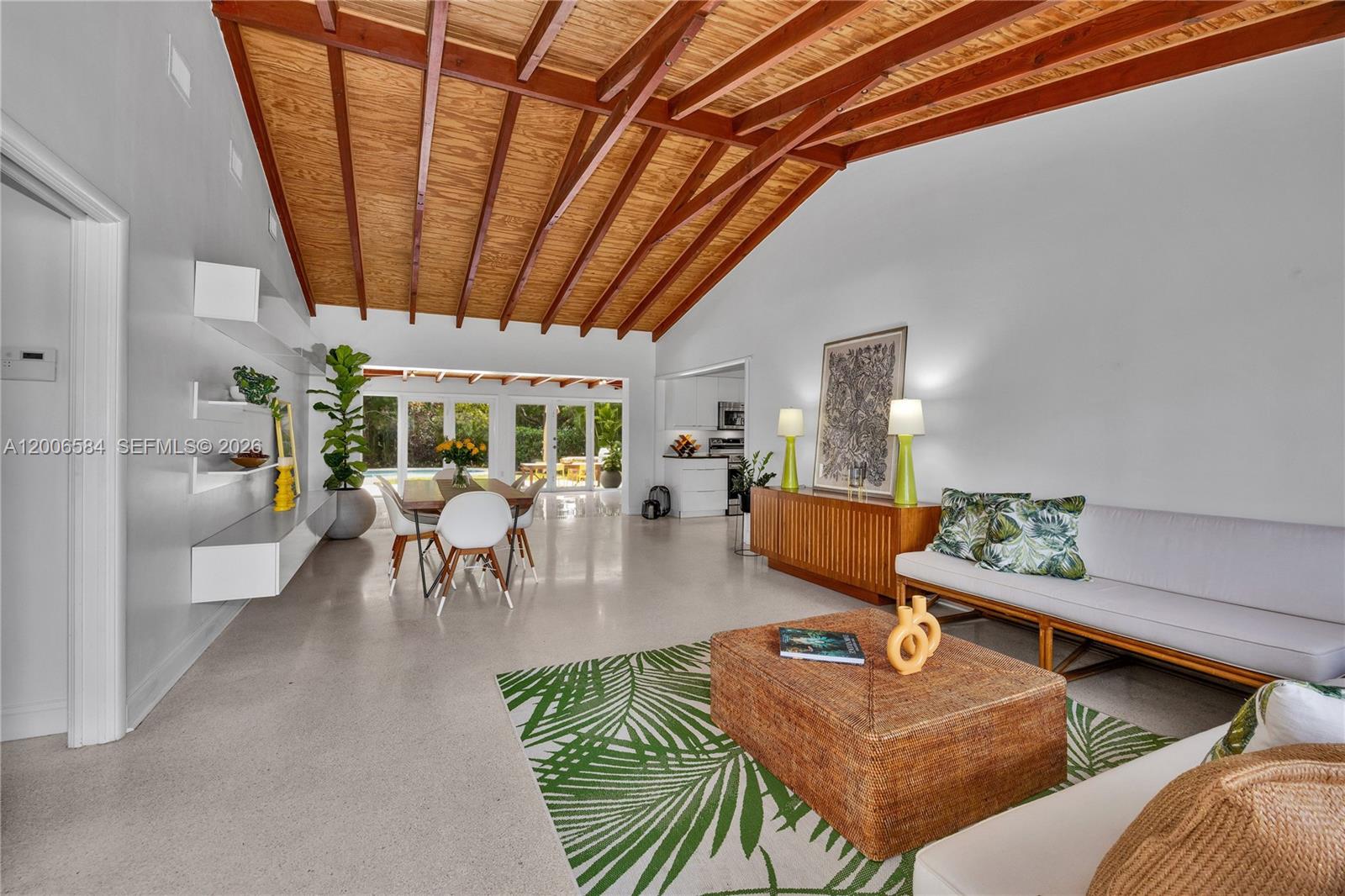 Homes for sale in South Miami, FL | 5750 Sw 52Nd Ter, South Miami, FL 33155 | MLS# A12006584
