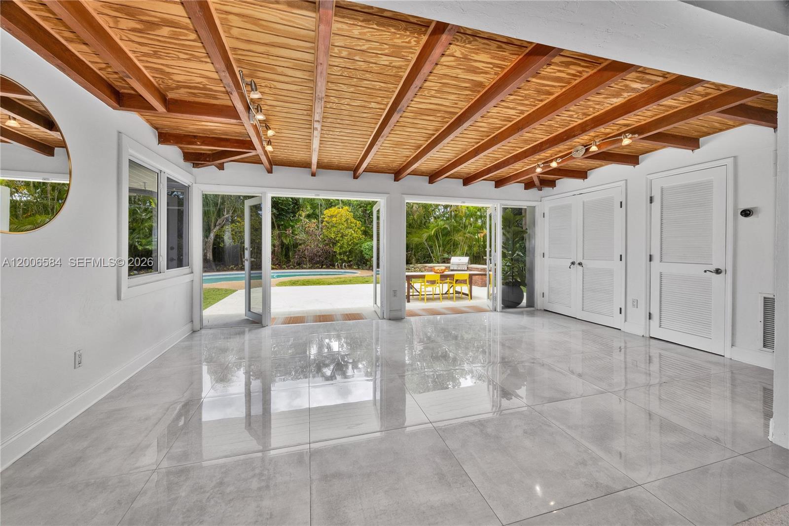 Homes for sale in South Miami, FL | 5750 Sw 52Nd Ter, South Miami, FL 33155 | MLS# A12006584
