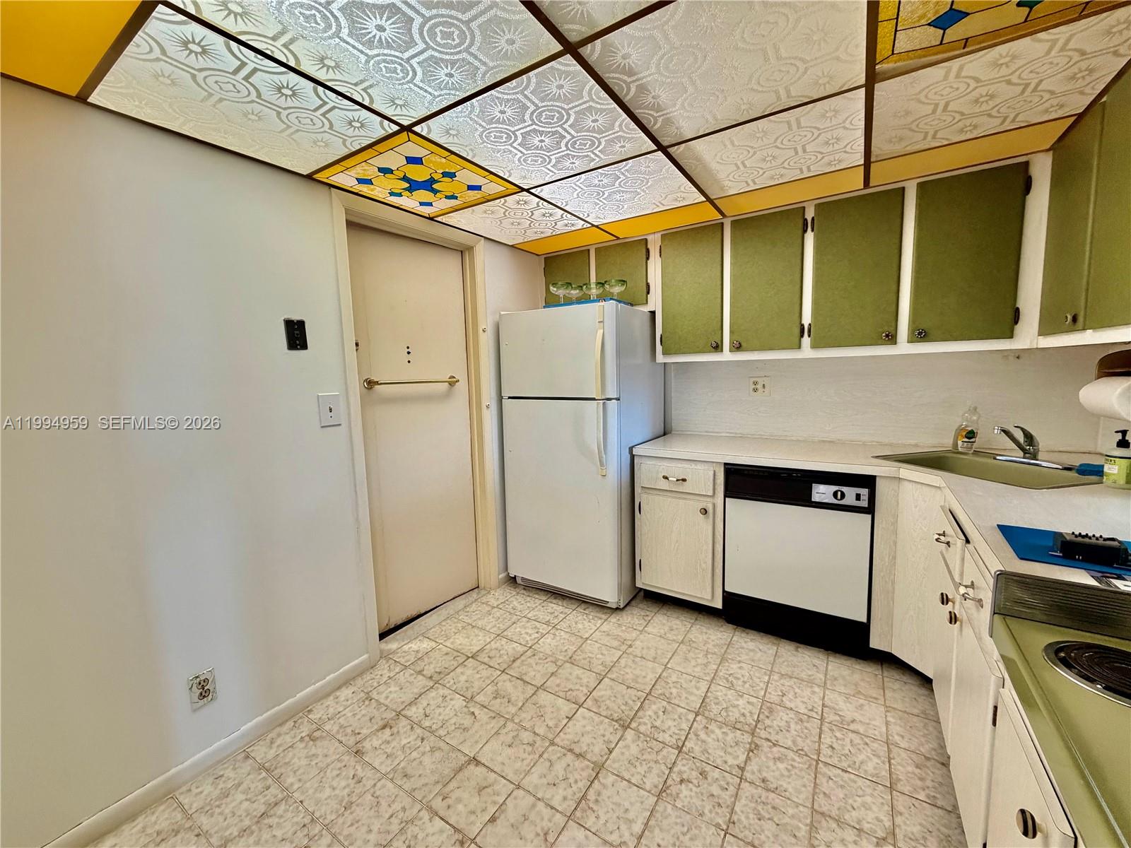 Property photo # 2