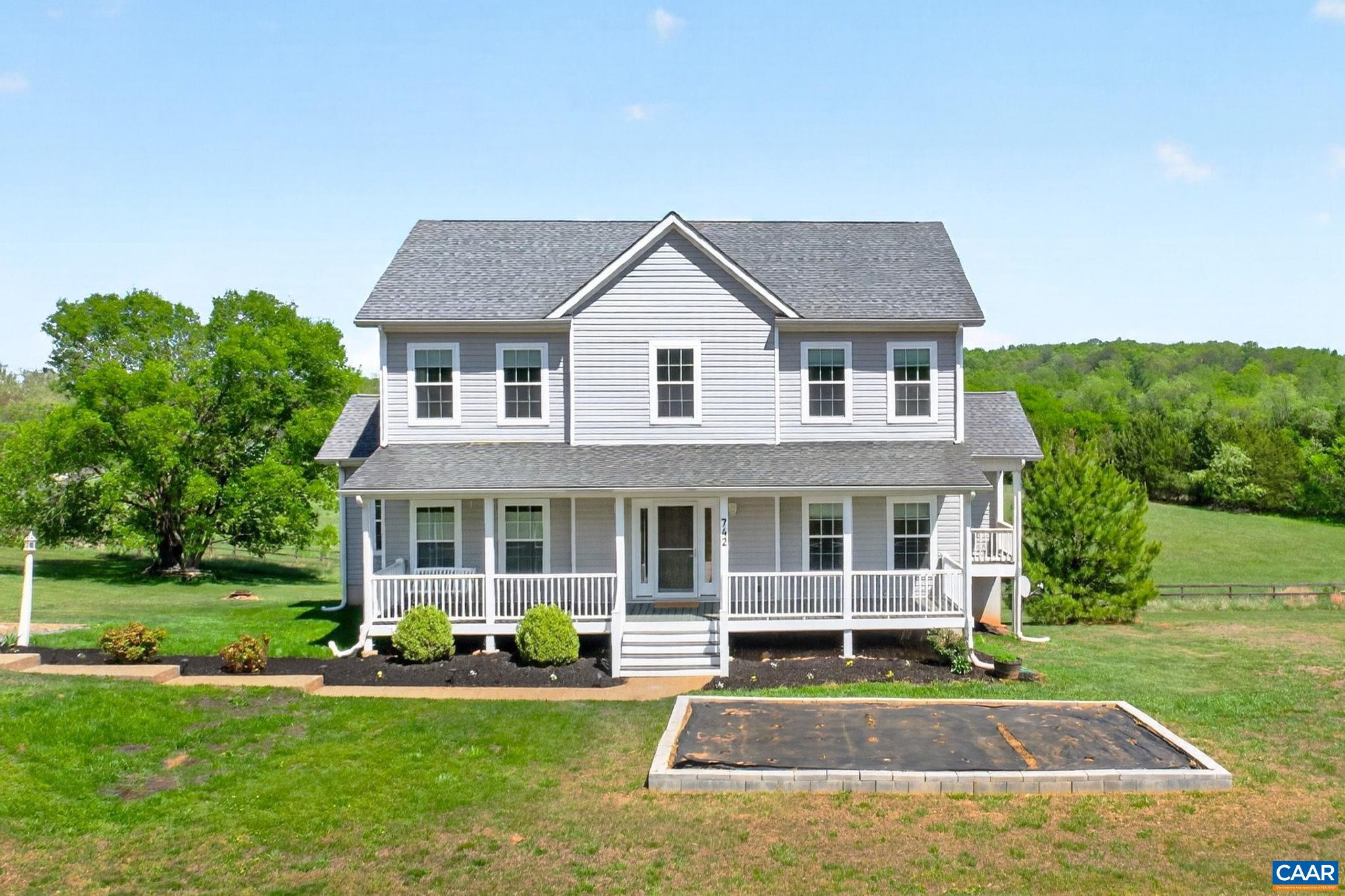 742 WHITE HALL RD, Keswick, VA 22947