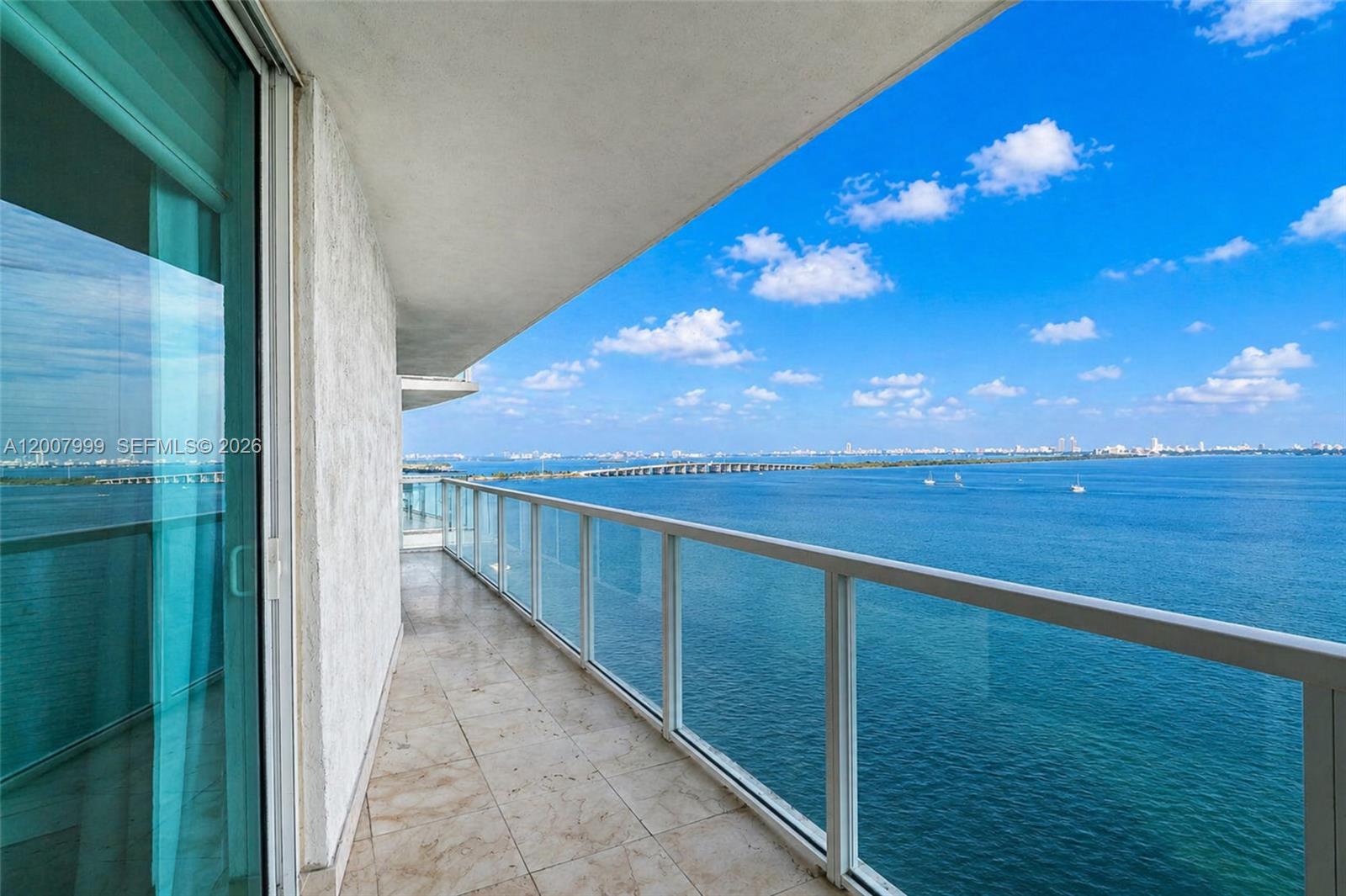 Onyx On The Bay Condo