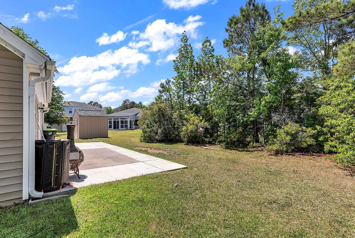 2241 Deerfield Ave.