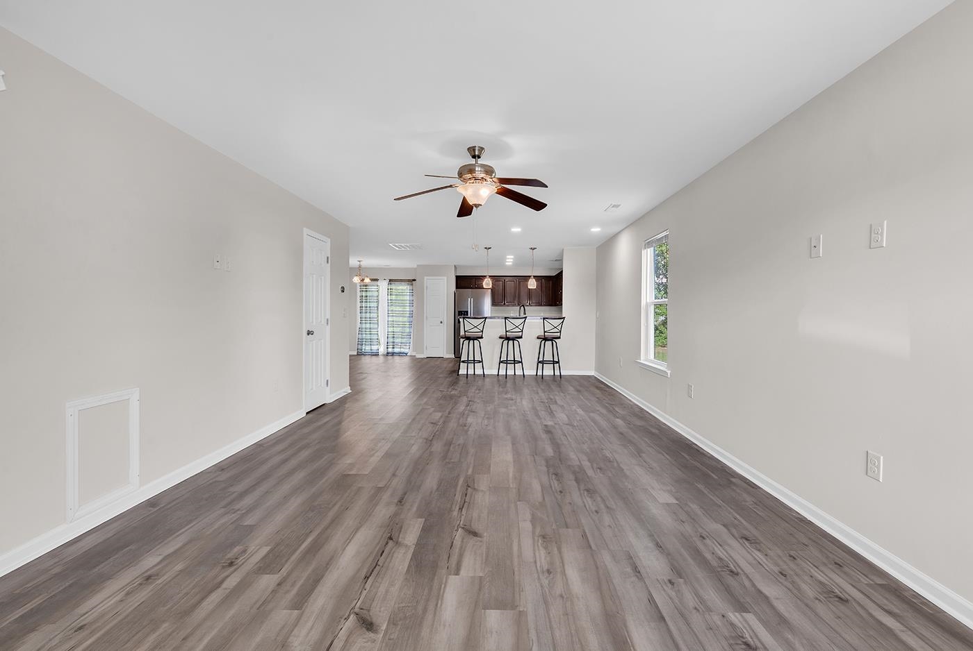 2241 Deerfield Ave.
