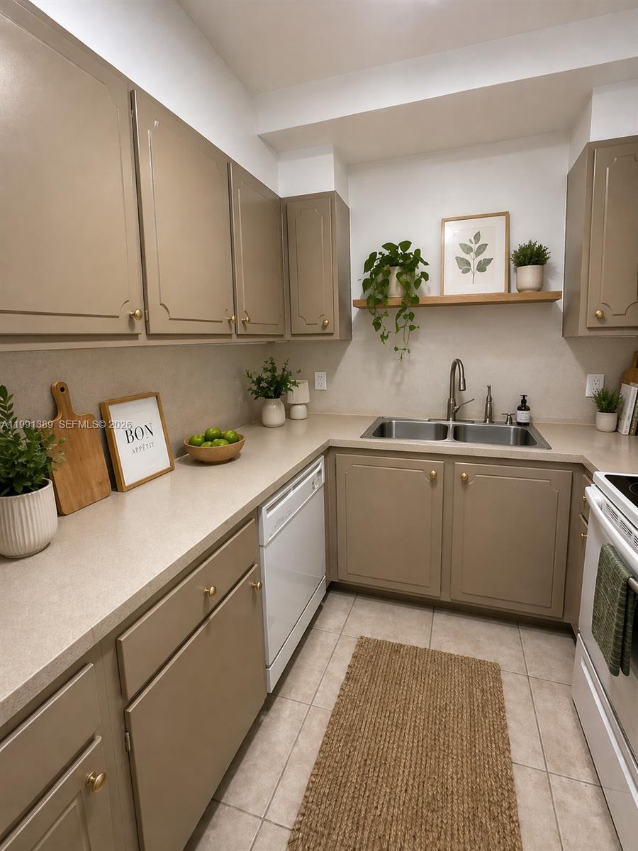 Property photo # 7