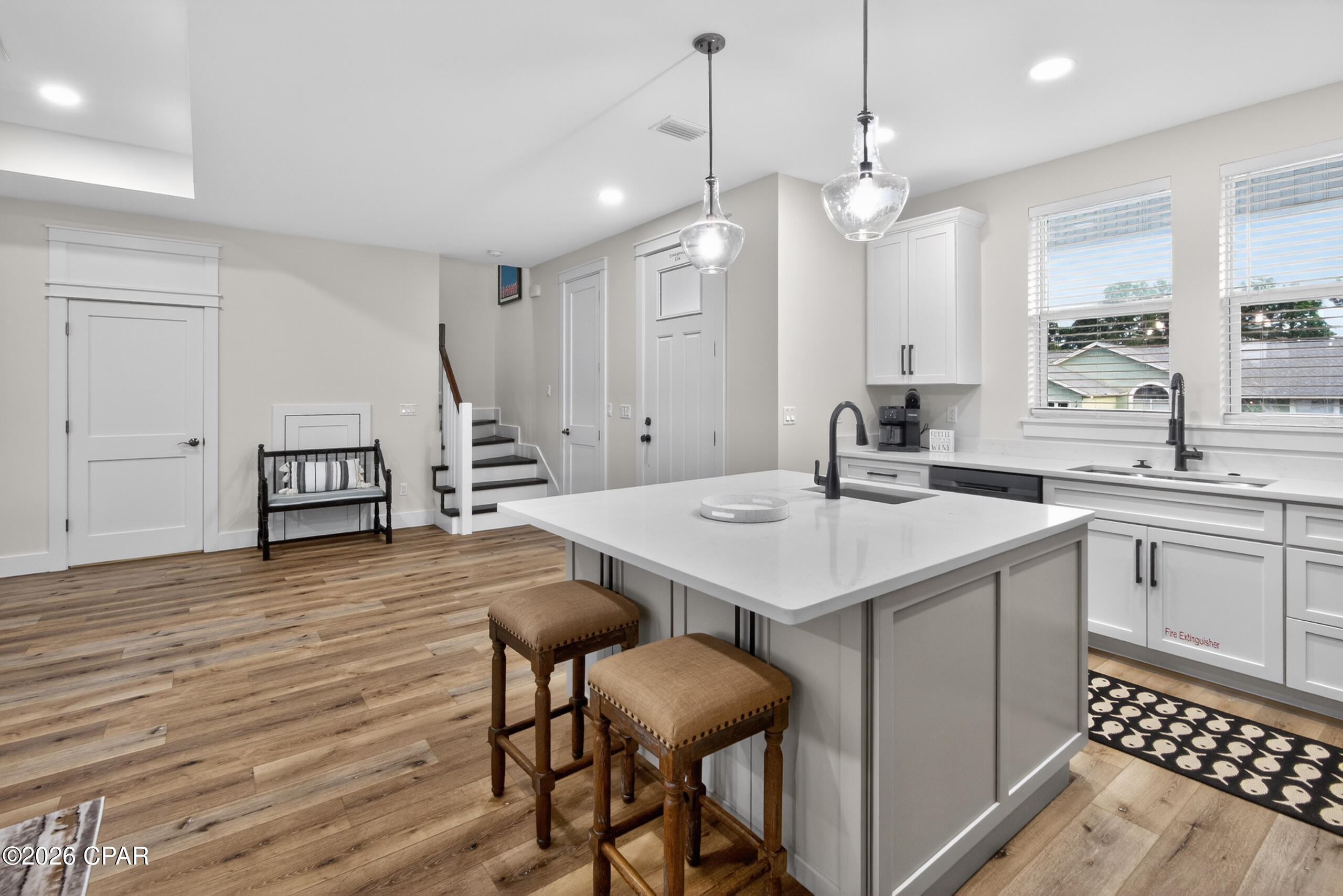 Image 15 For 6720 Harbour Boulevard