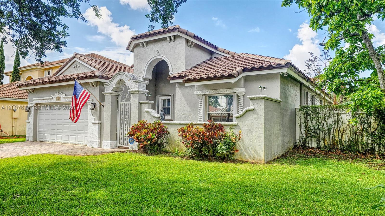 Sunset Lakes Plat One