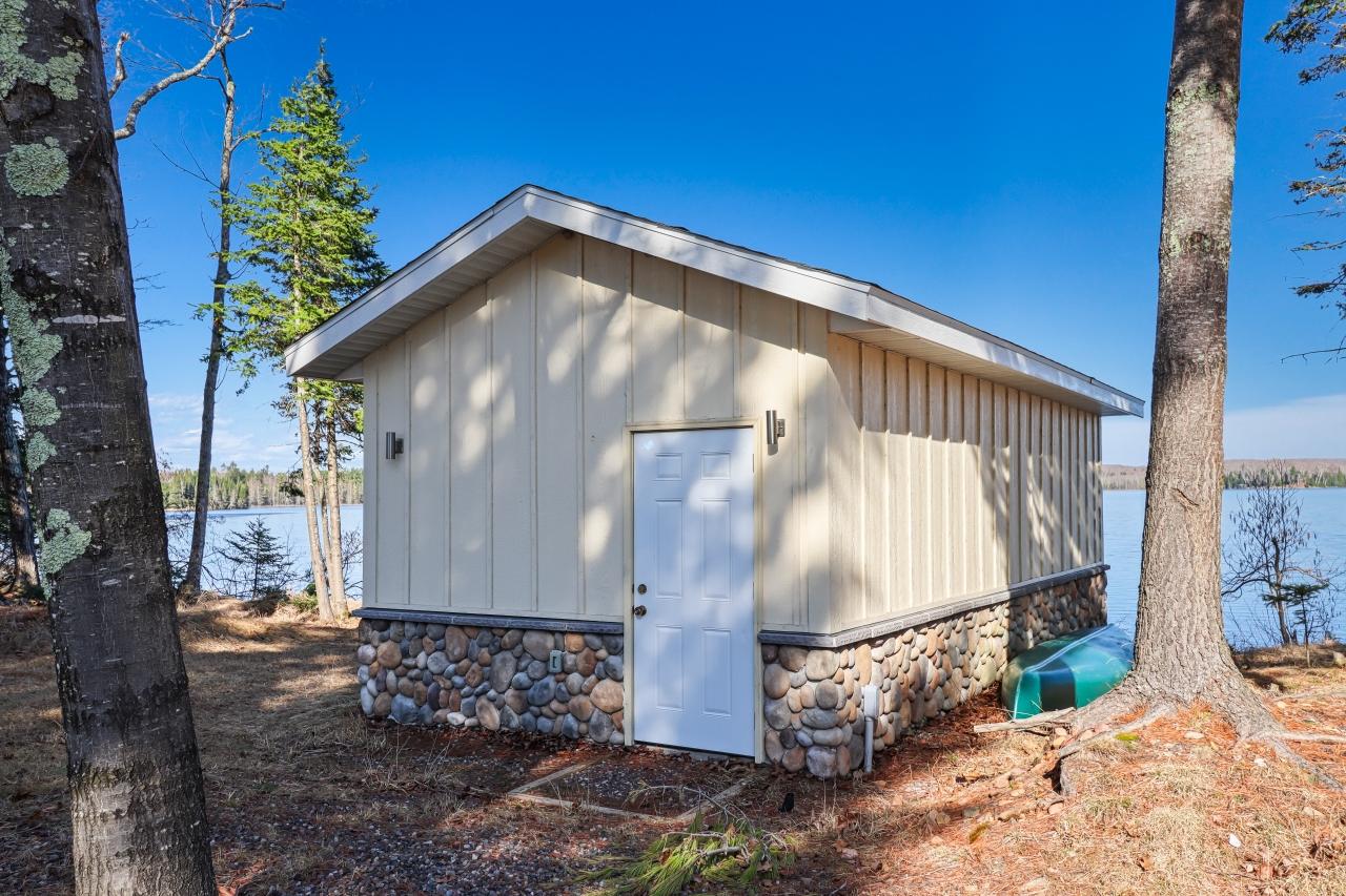 Wildcat Lake Property 6697 Carola Dr Photo 16