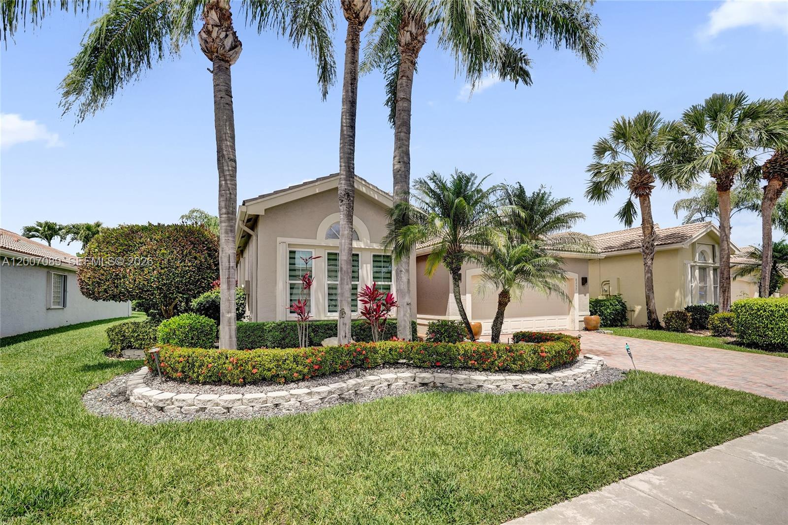 Valencia Shores 3