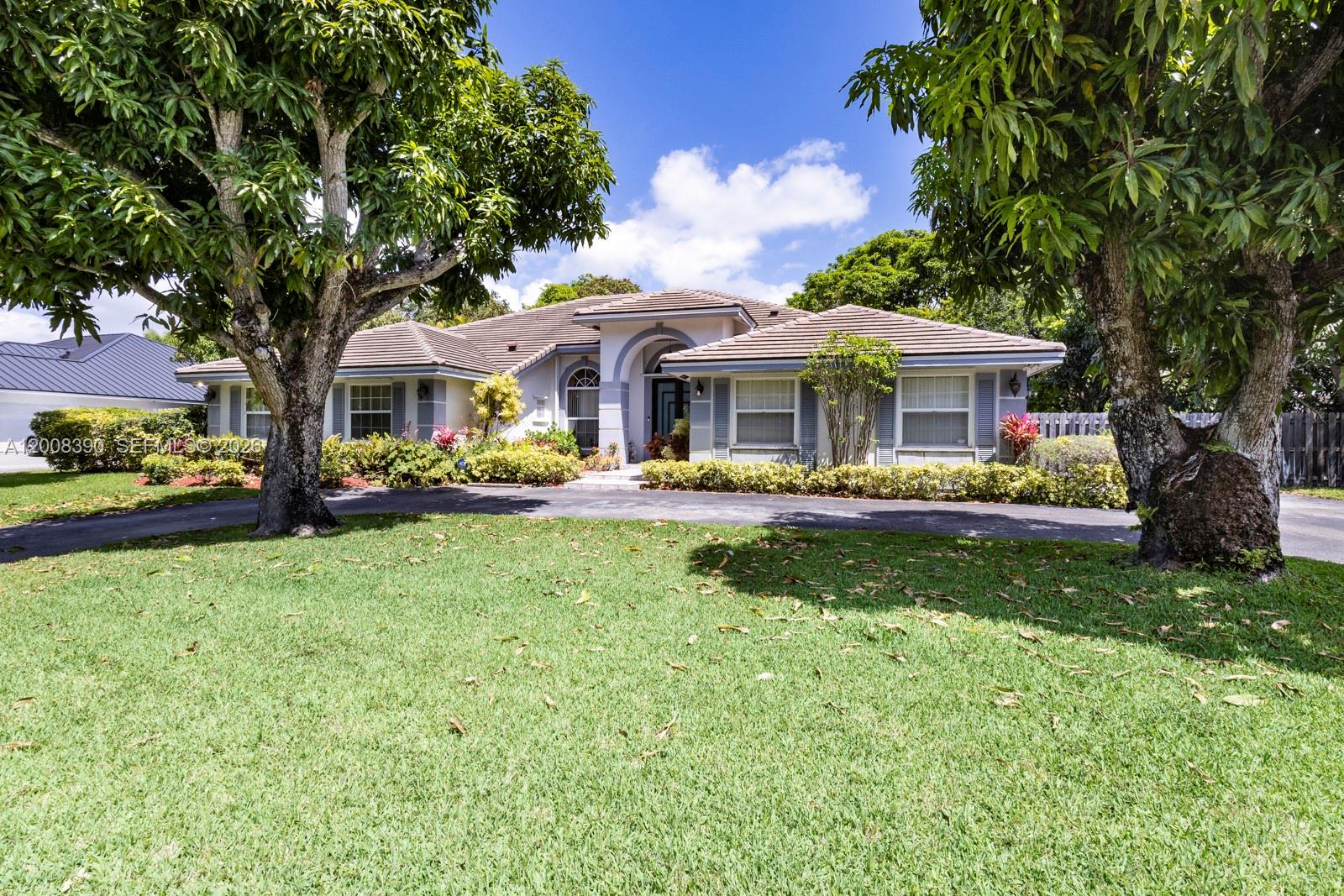 Cutler Country Groves Pla