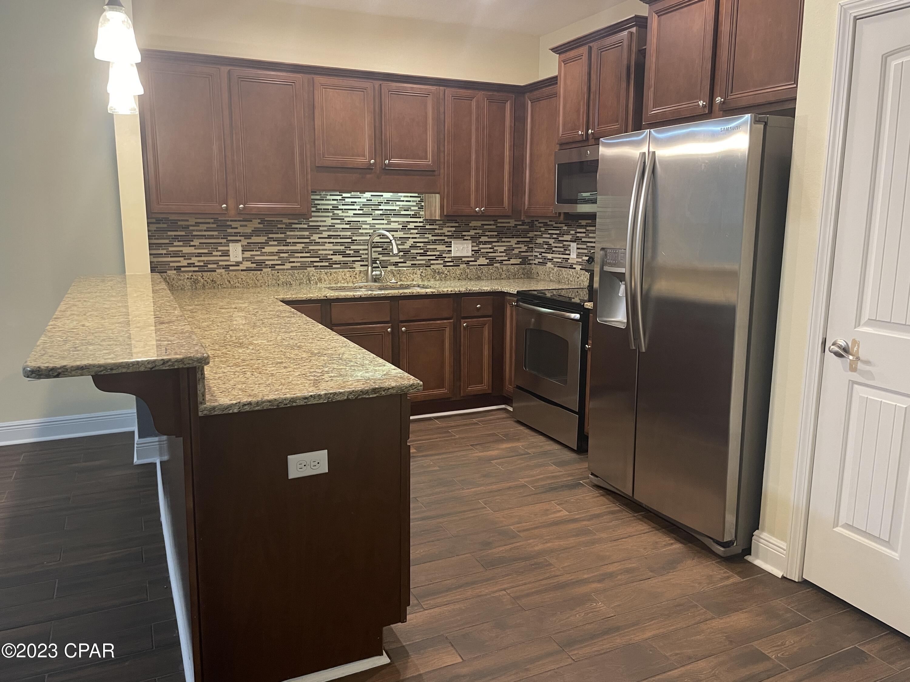 Image 3 For 4028 Brook Stone Drive