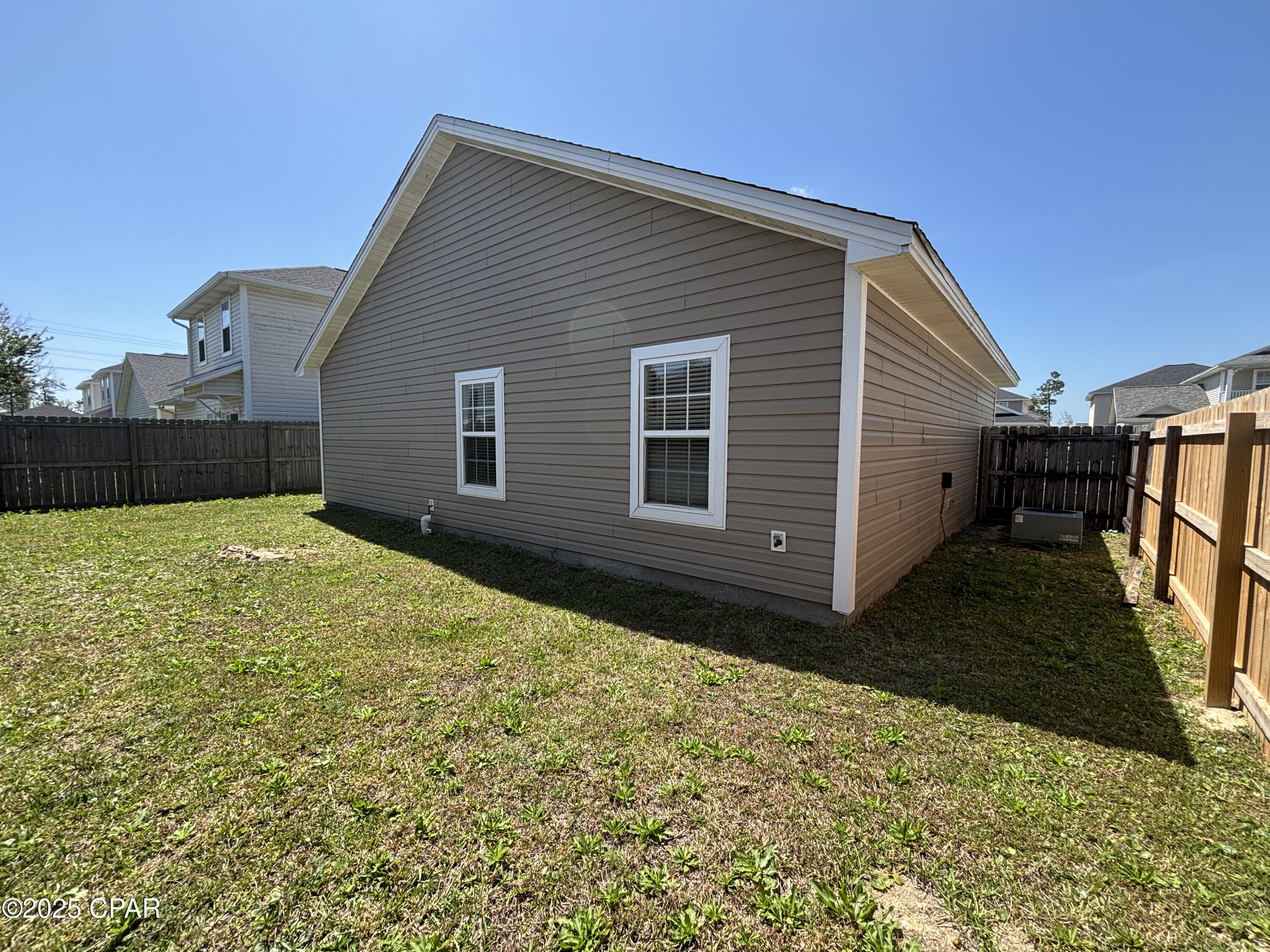 Image 13 For 2611 Avondale Court