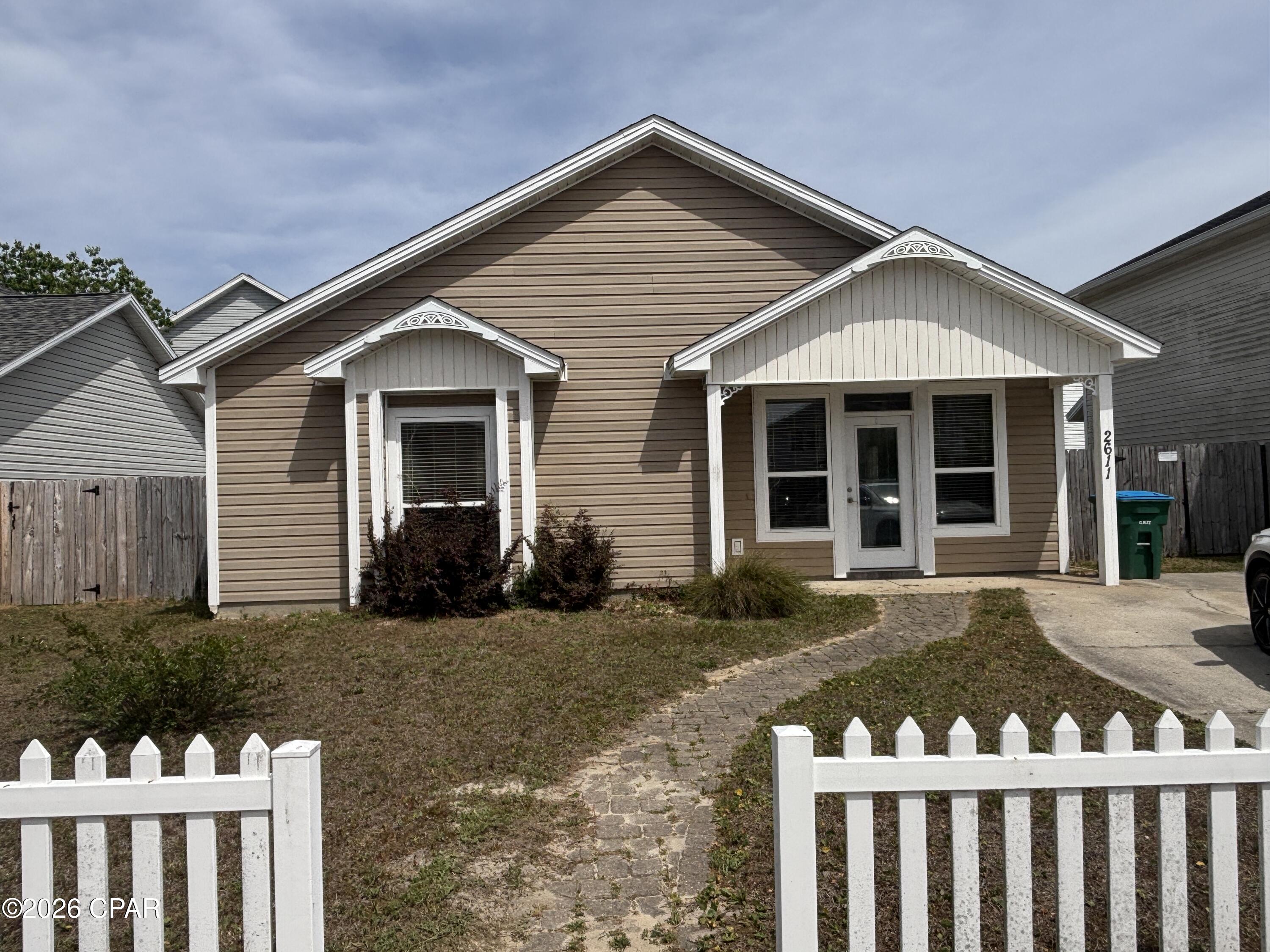 Image 14 For 2611 Avondale Court