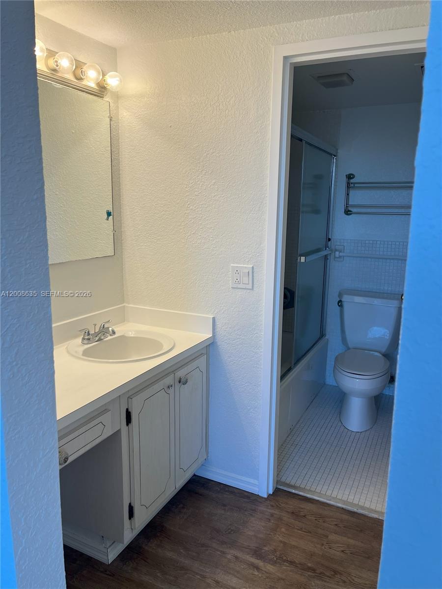 Property photo # 6