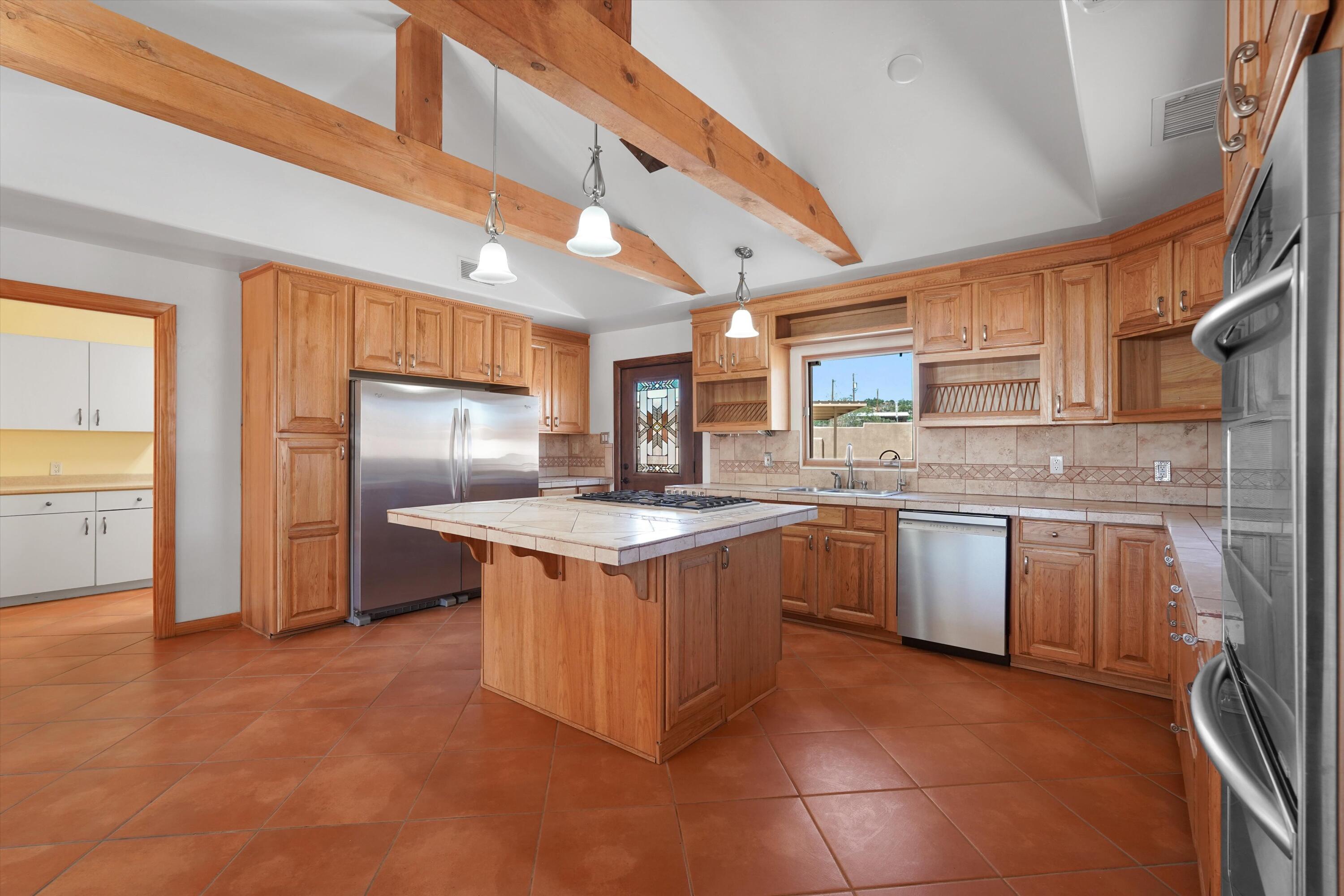 Homes for sale in Corrales, NM | 8 Calle Blanca, Corrales, NM 87048 | MLS# 1102450