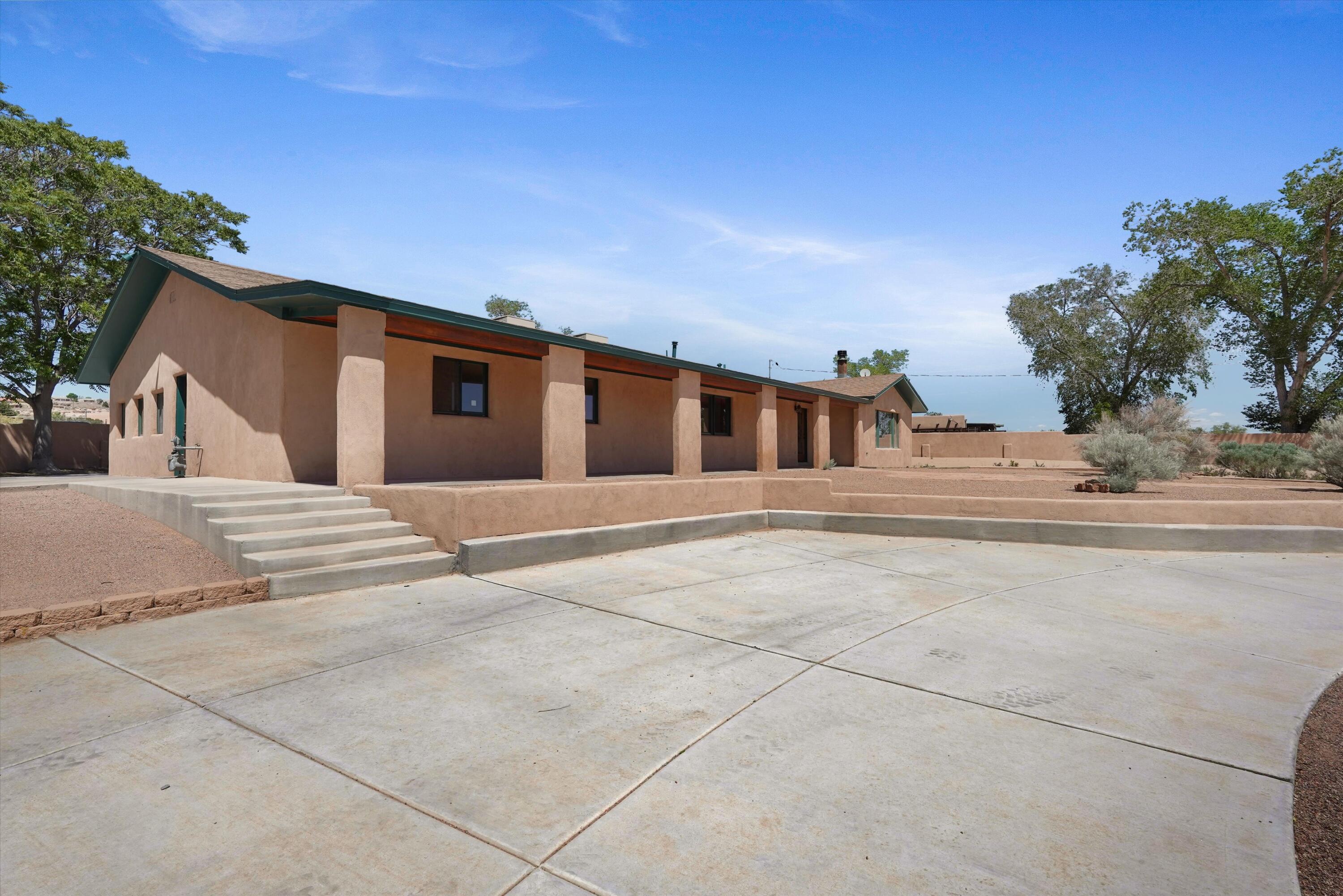 5th image of 8 Calle Blanca, Corrales, NM 87048 | MLS# 1102450
