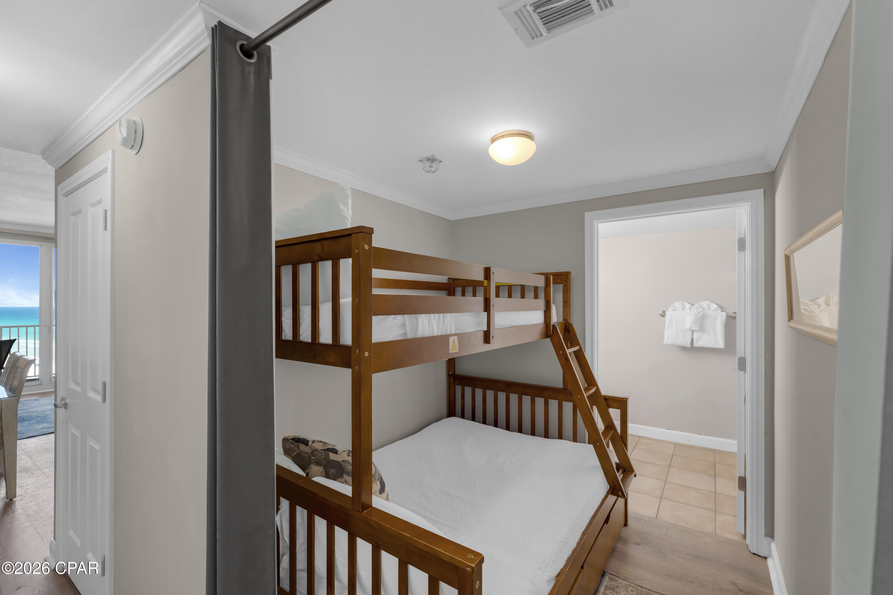 Image 18 For 9900 Thomas Drive 1104