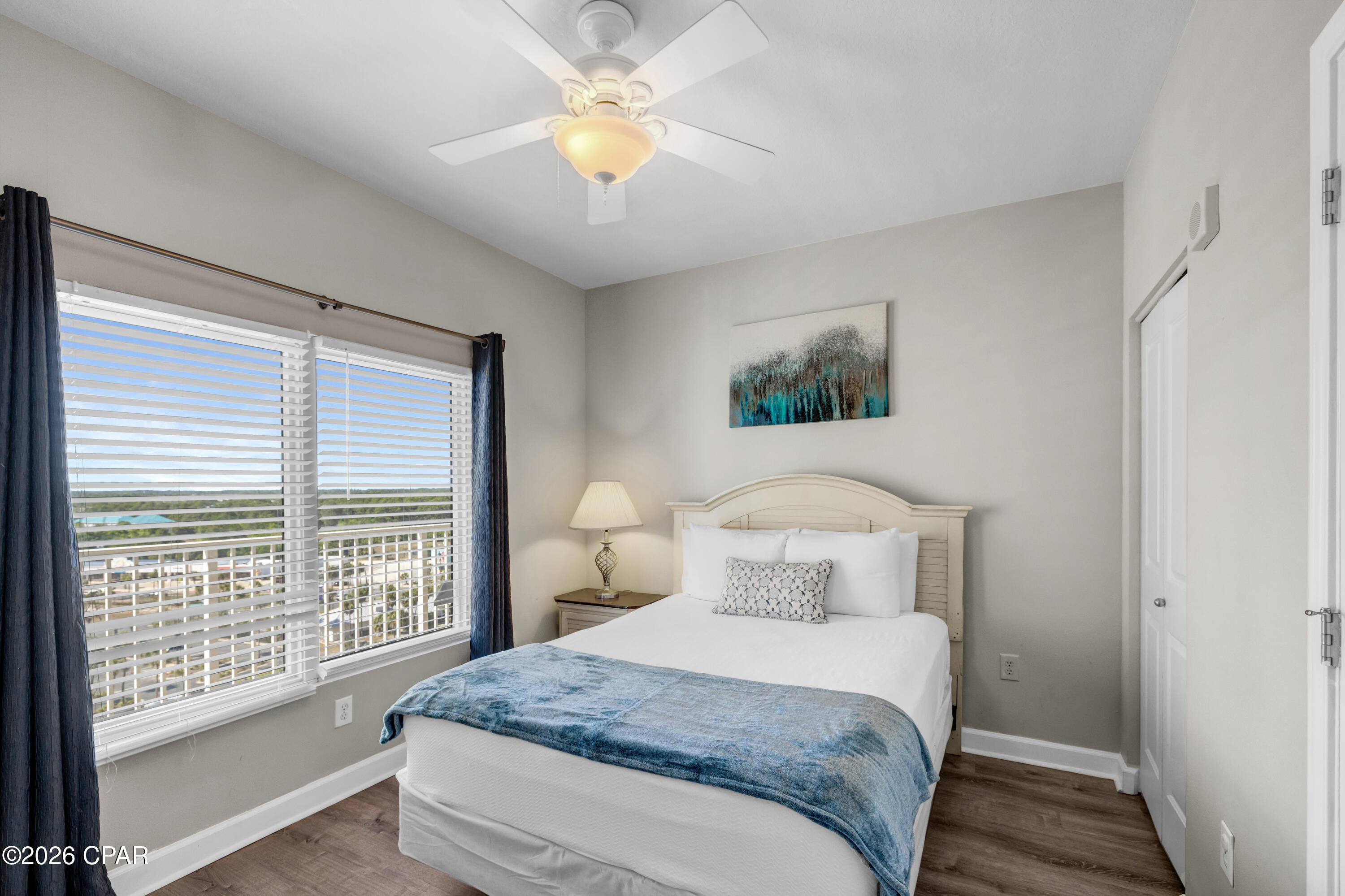 Image 30 For 9900 Thomas Drive 1104