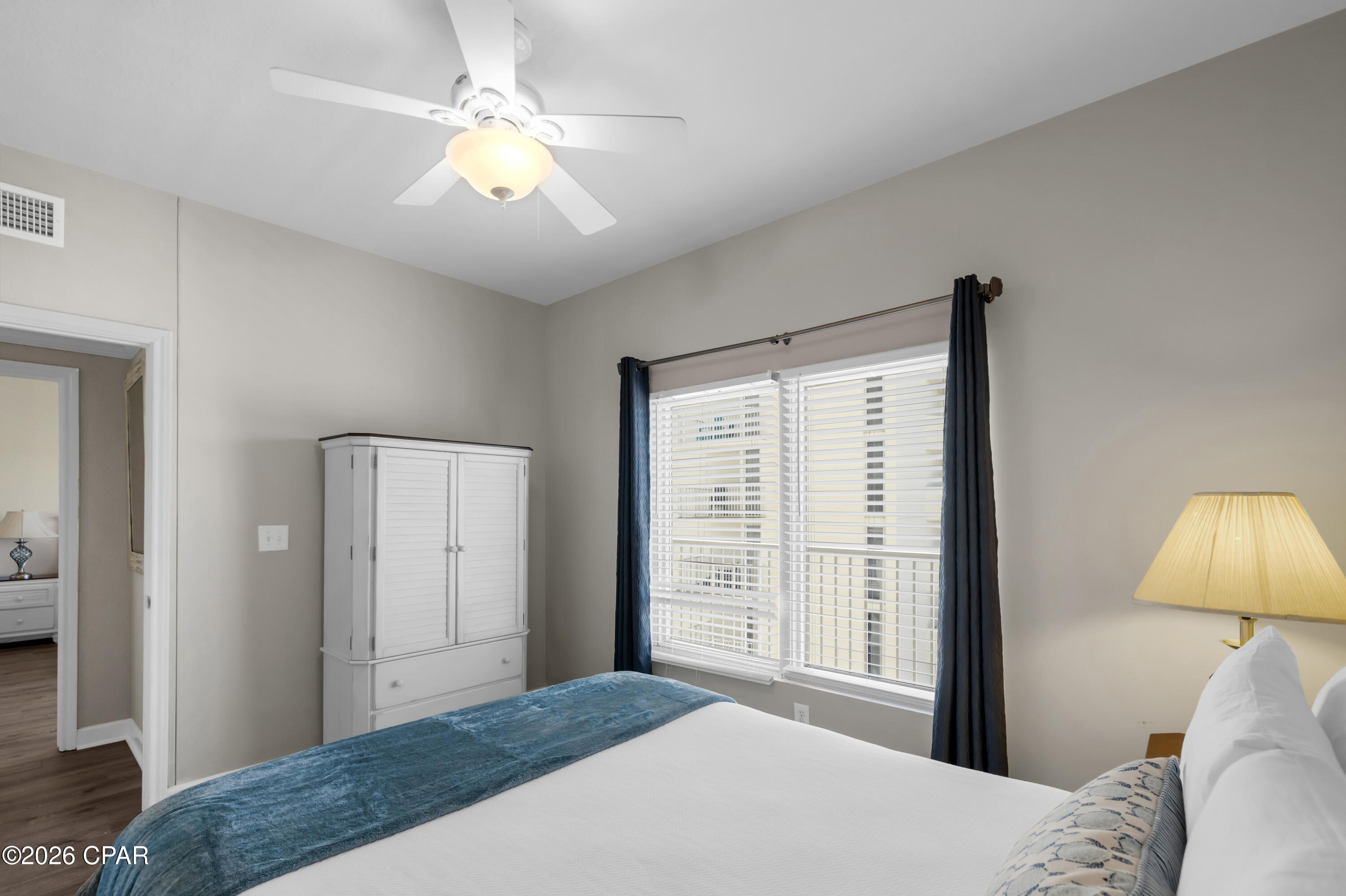 Image 31 For 9900 Thomas Drive 1104