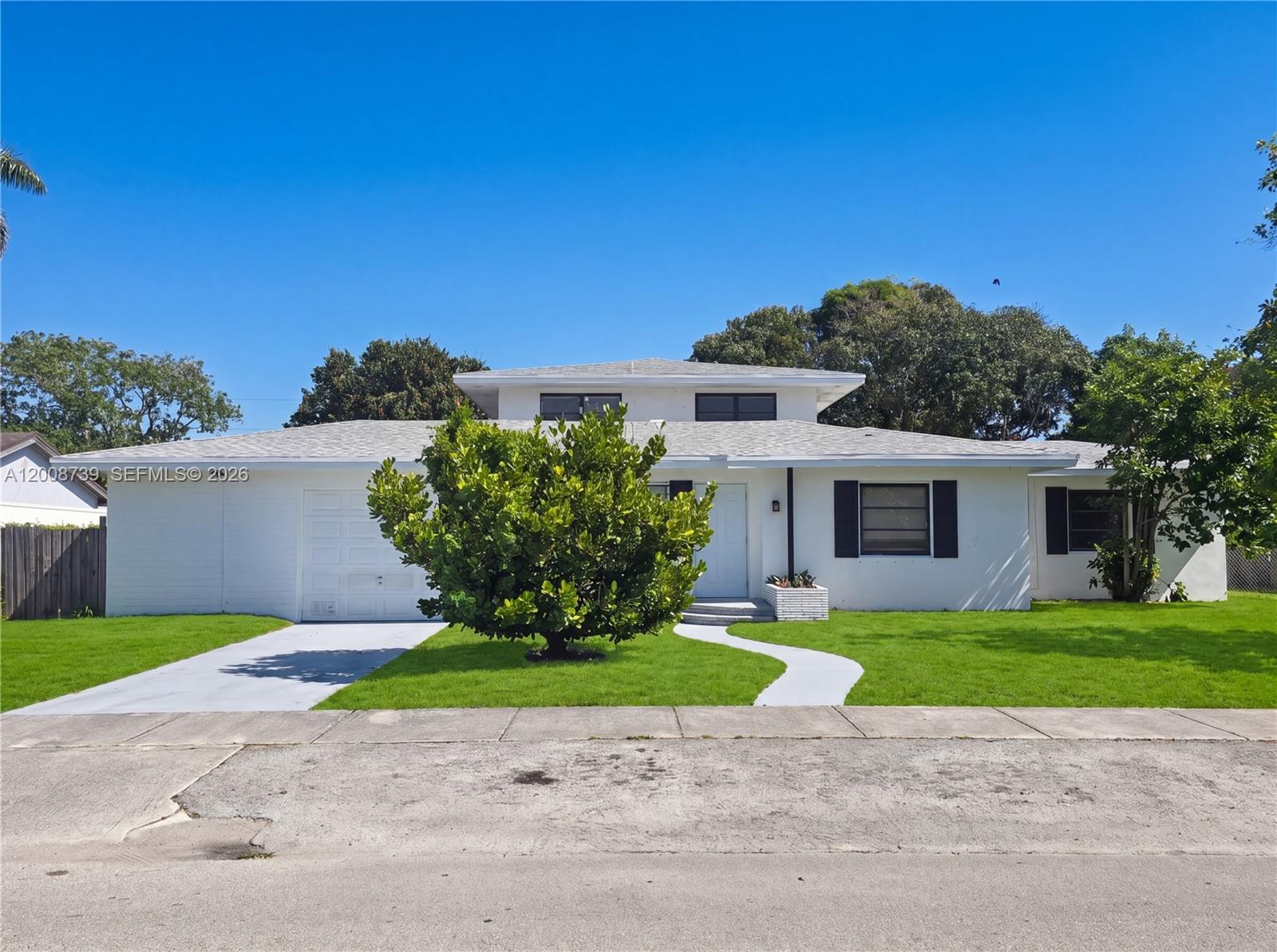 South Hollywood Amd Plat