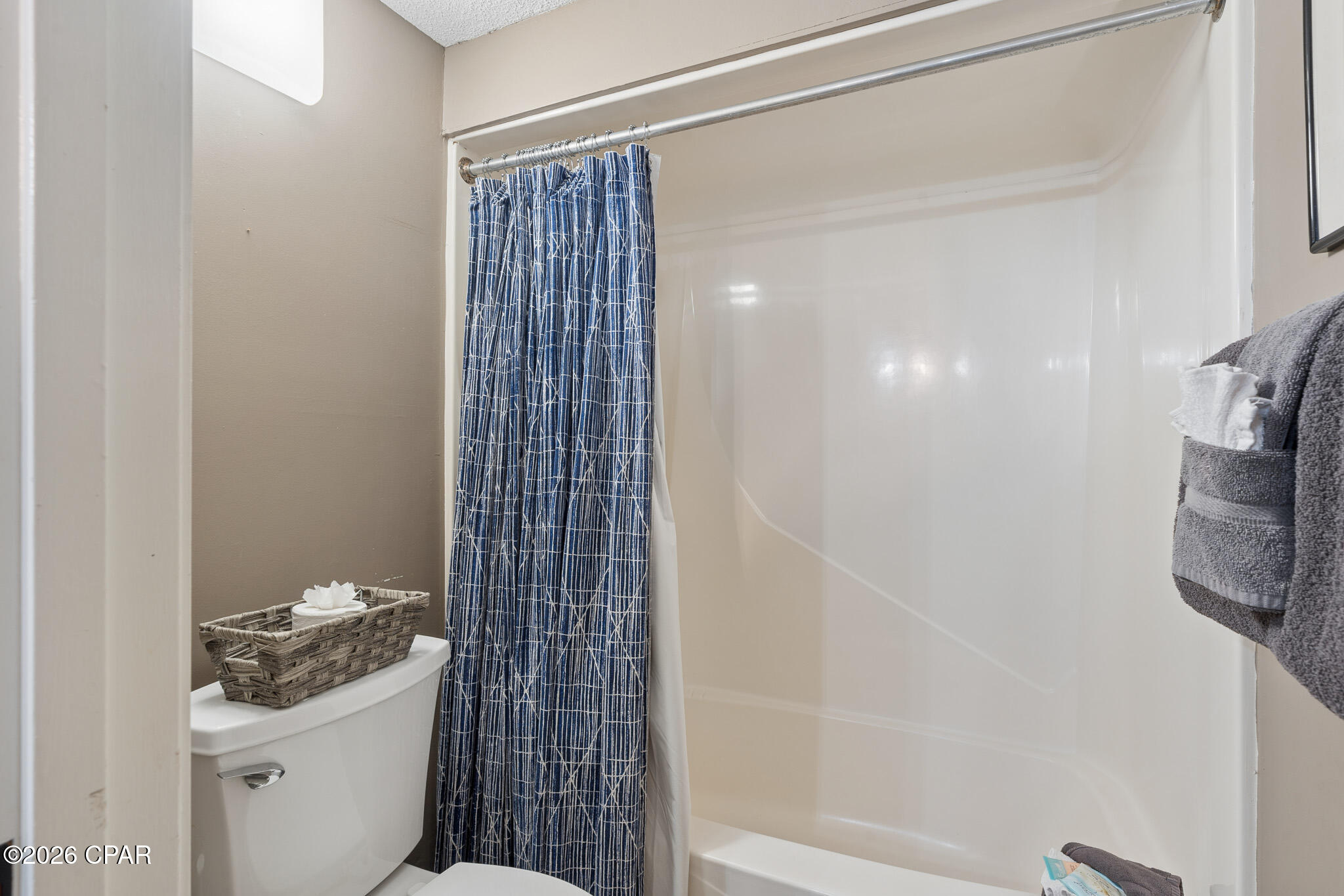 Image 15 For 7205 Thomas Drive D704