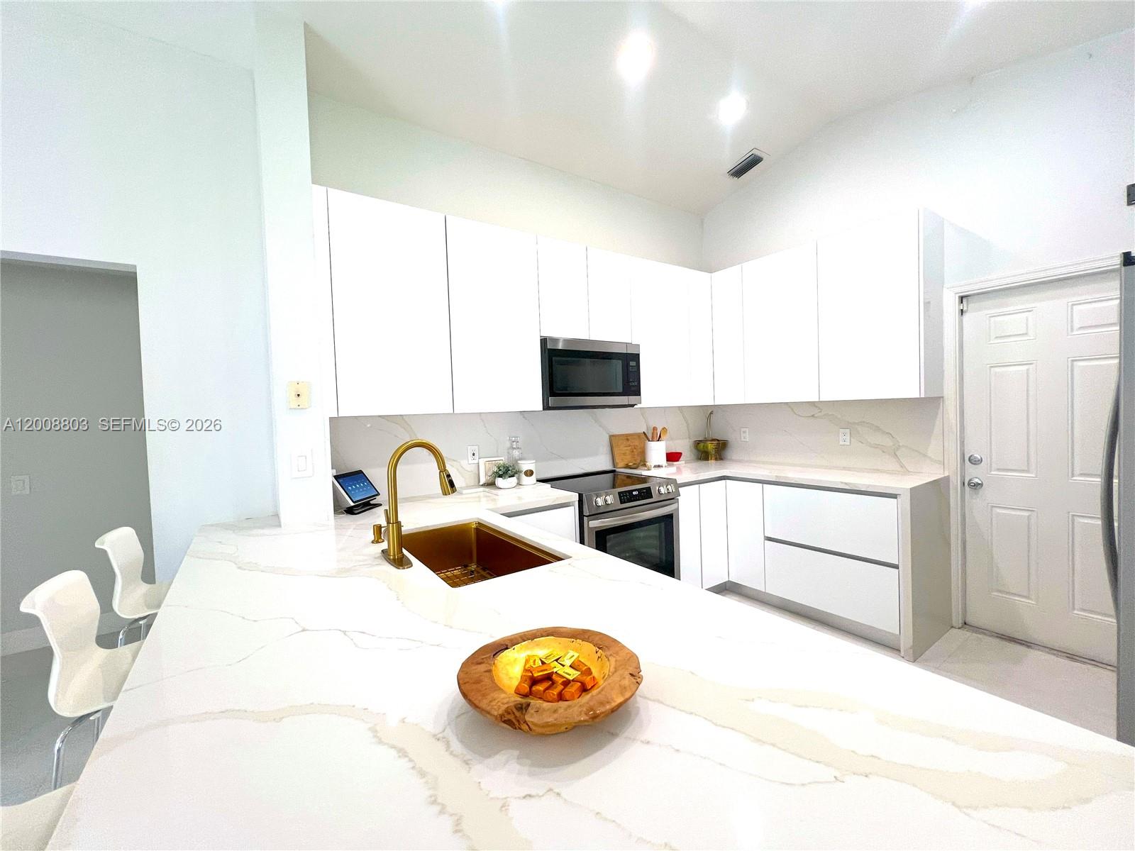 Property photo # 4
