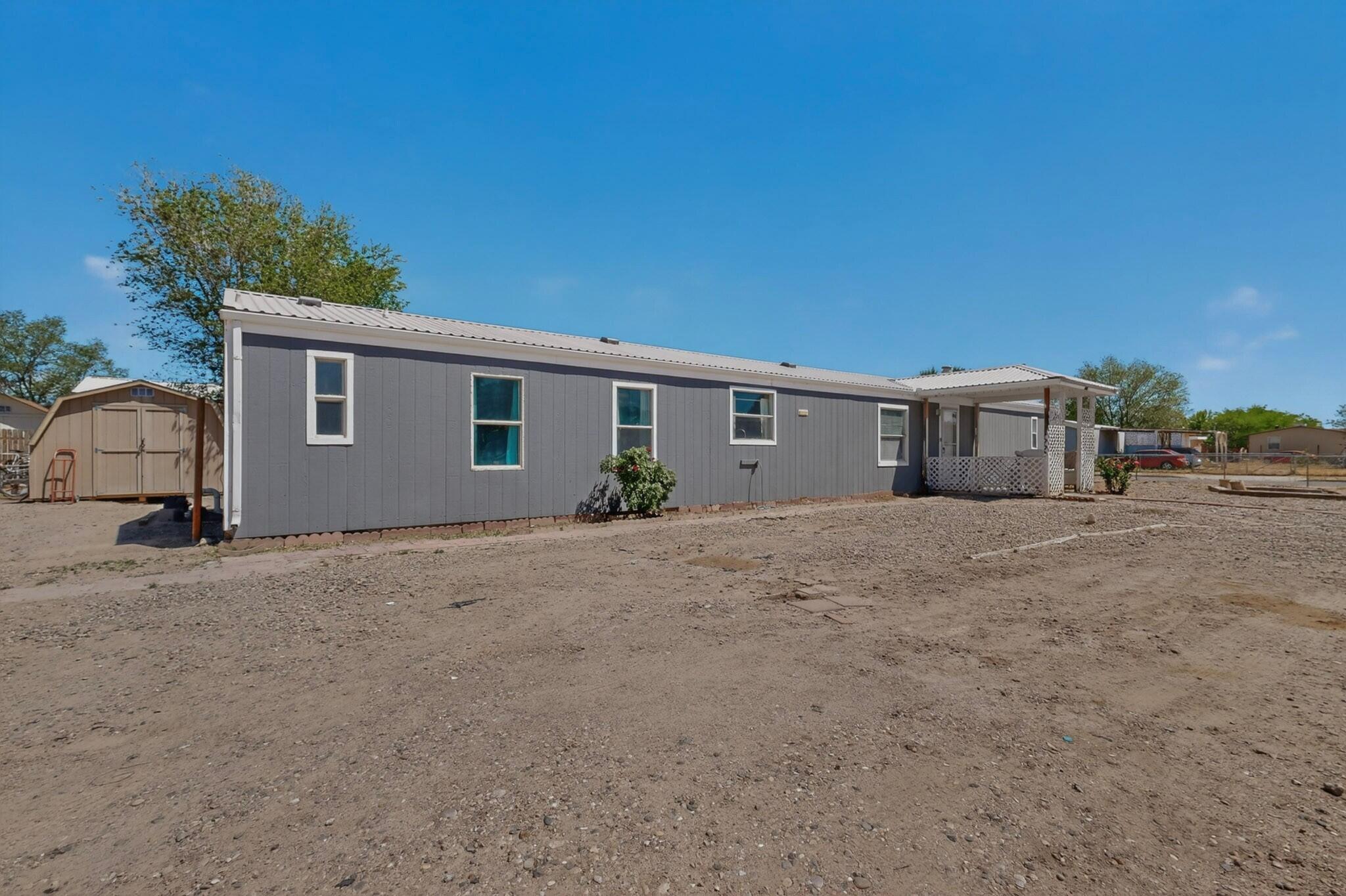 Homes for sale in Los Lunas, NM | 1742 Chamisa Ave Se, Los Lunas, NM 87031 | MLS# 1102475