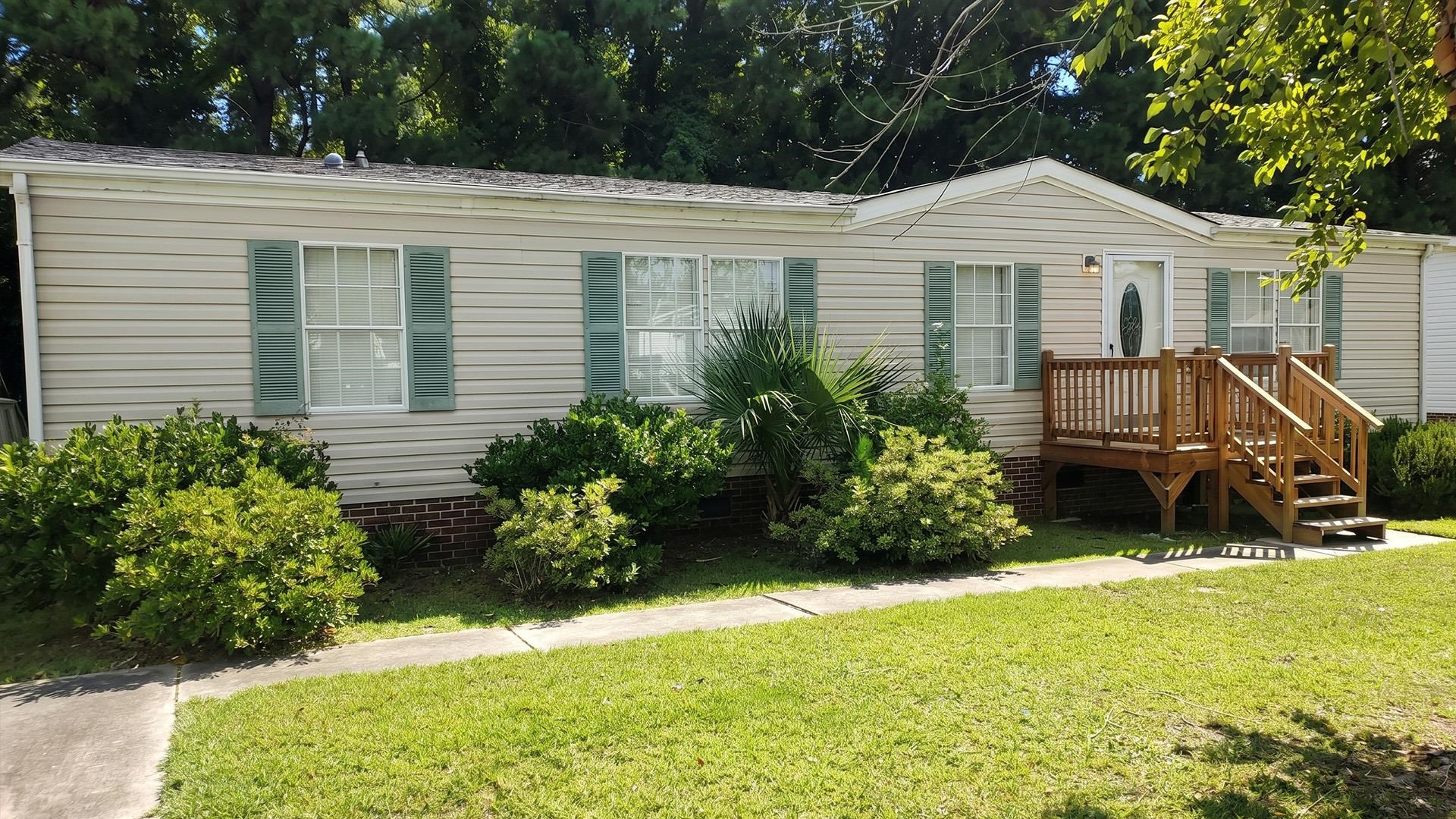 342 Misty Breeze Ln. Garden City, SC 29576