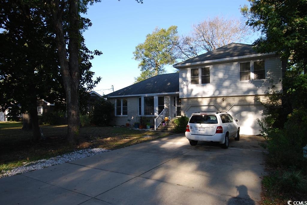 1014 Cedar Dr. 